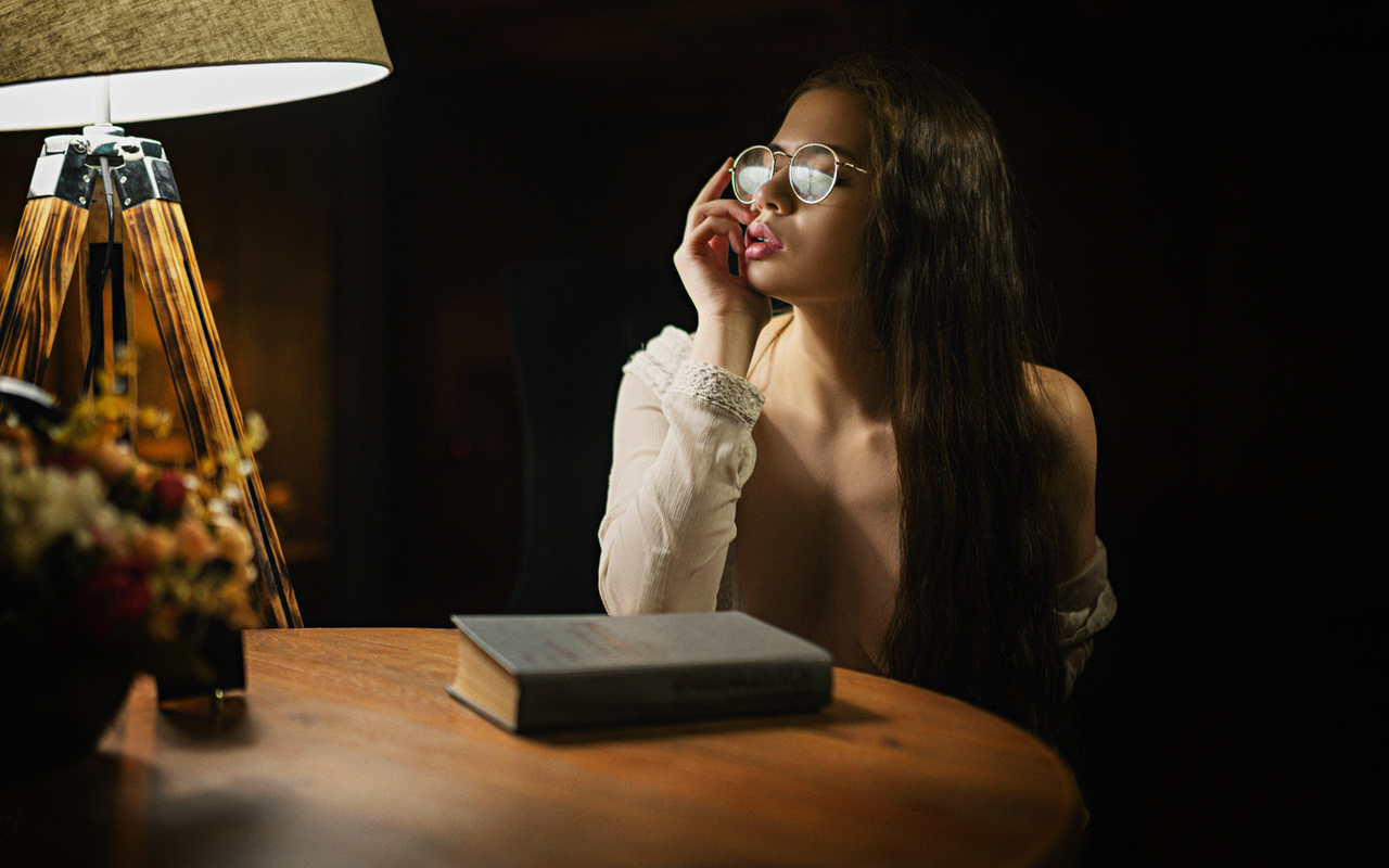 women, sergey fat, table, lamp, books, women with glasses, portrait, pink lipstick, long hair