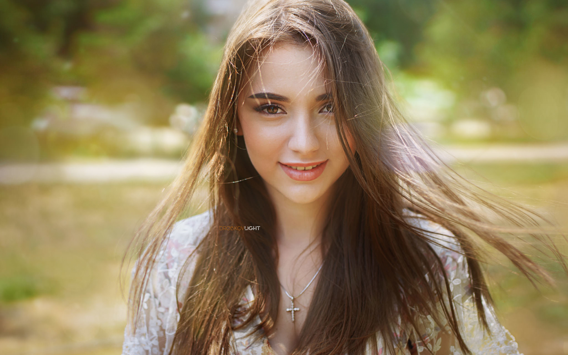 women, face, portrait, smiling, women outdoors, depth of field, necklace