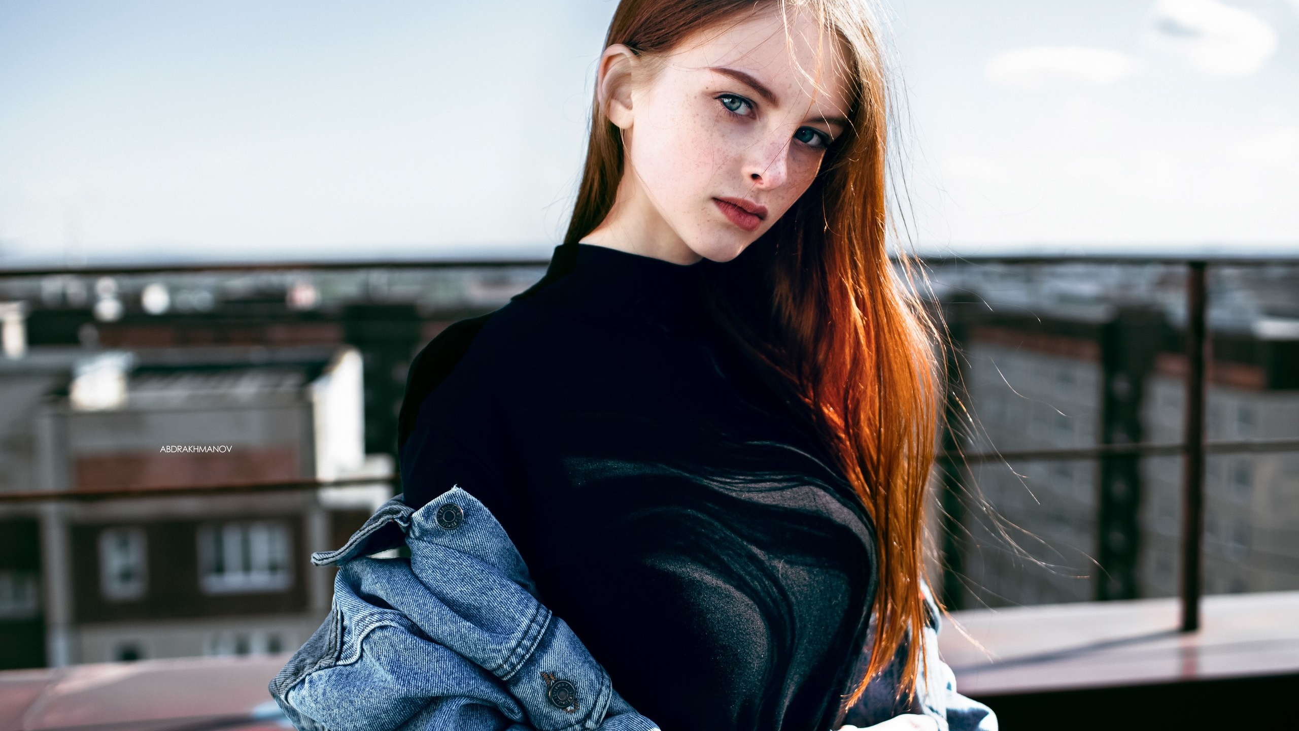 women, face, portrait, denim shirt, freckles, rooftops, women outdoors, depth of field, lenar abdrakhmanov