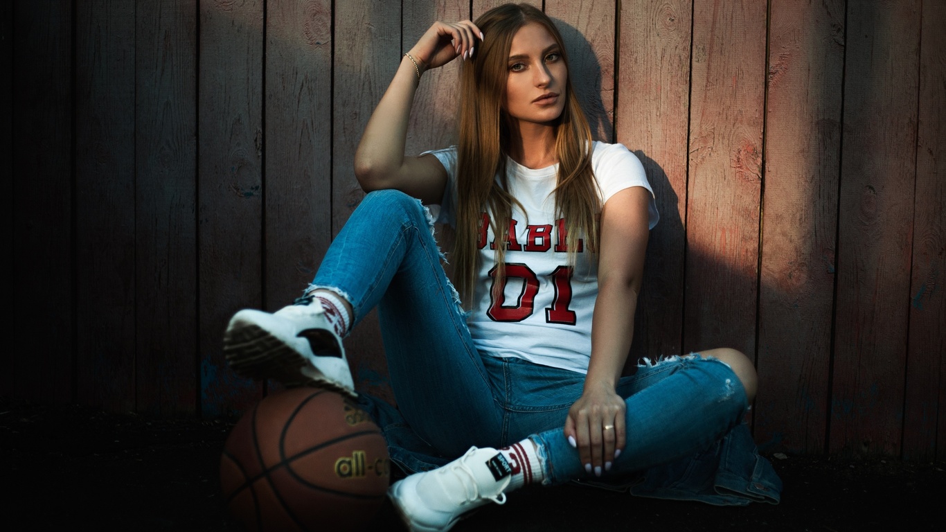 women, portrait, blonde, ball, t-shirt, sitting, sneakers, torn jeans