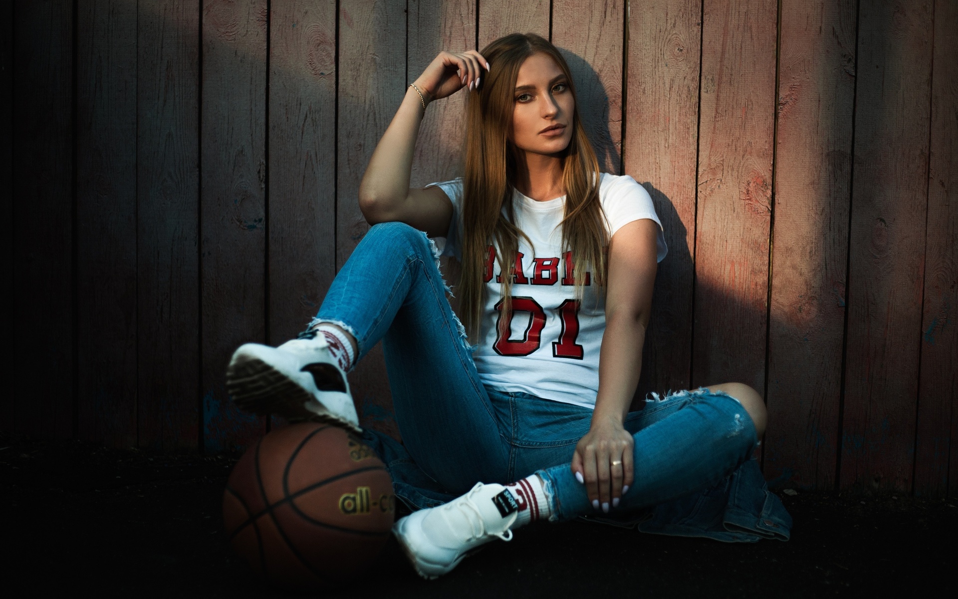 women, portrait, blonde, ball, t-shirt, sitting, sneakers, torn jeans