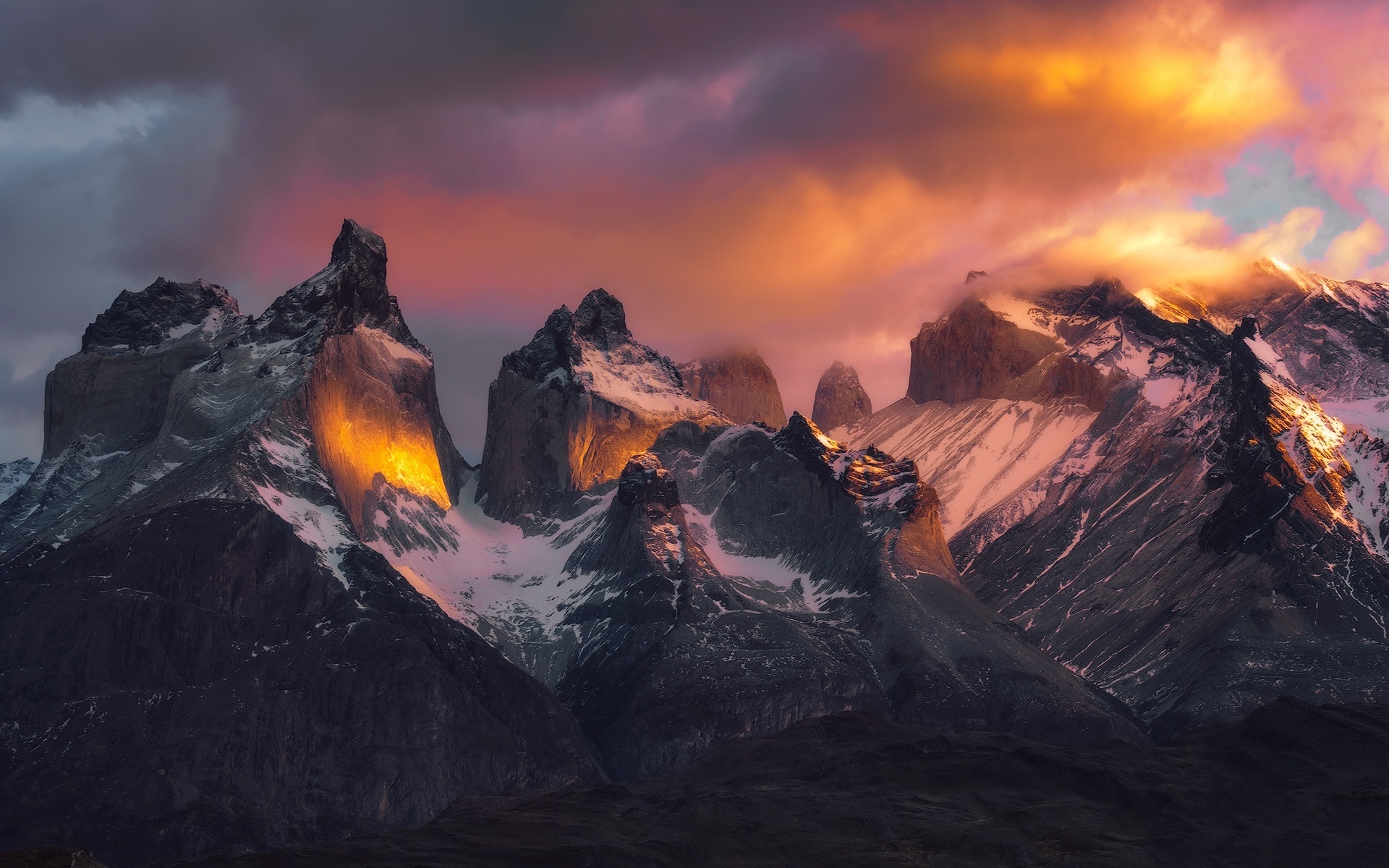 clouds, mountains, patagonia, the sky, light