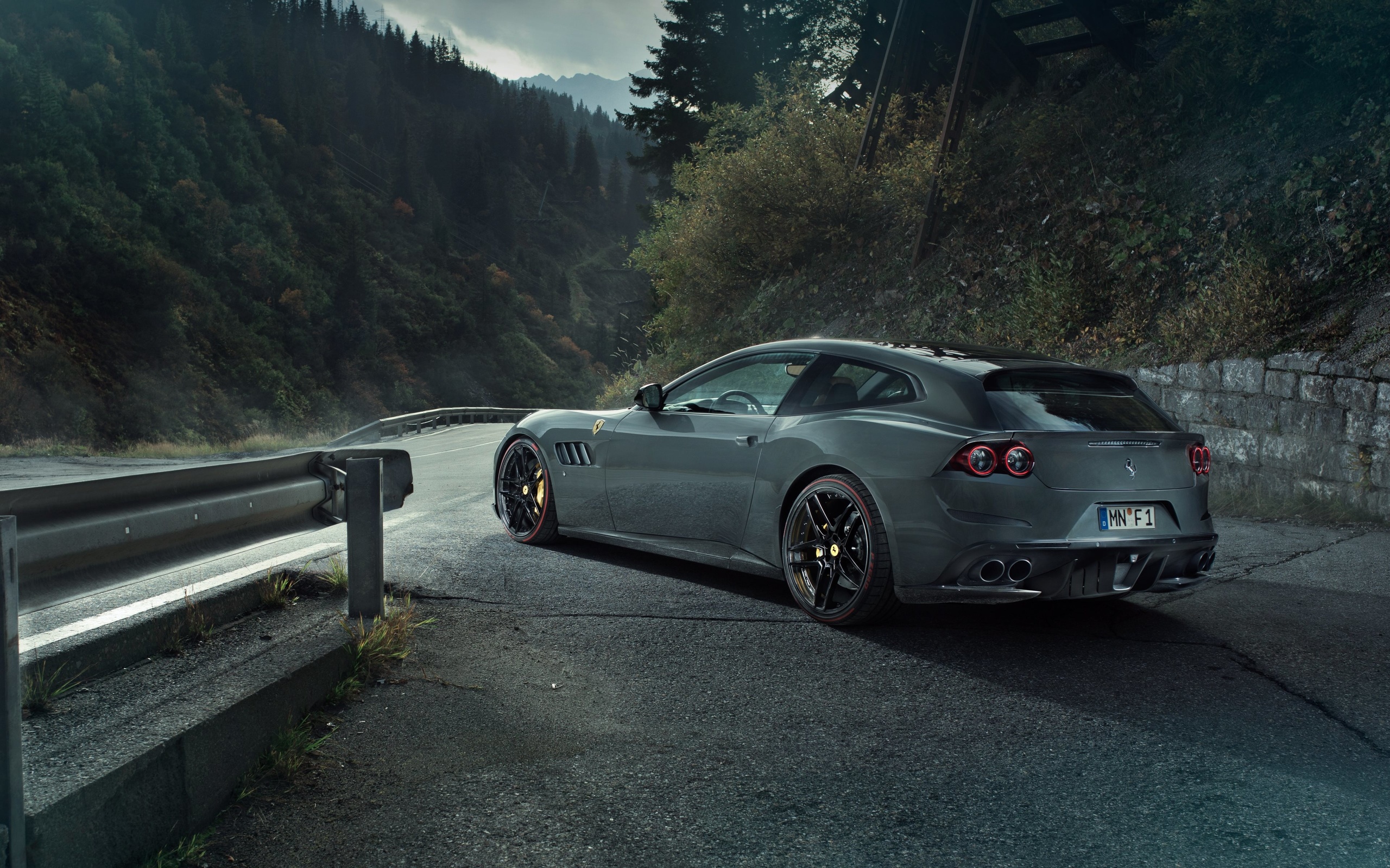 novitec rosso, ferrari, ferrari gtc4 lusso