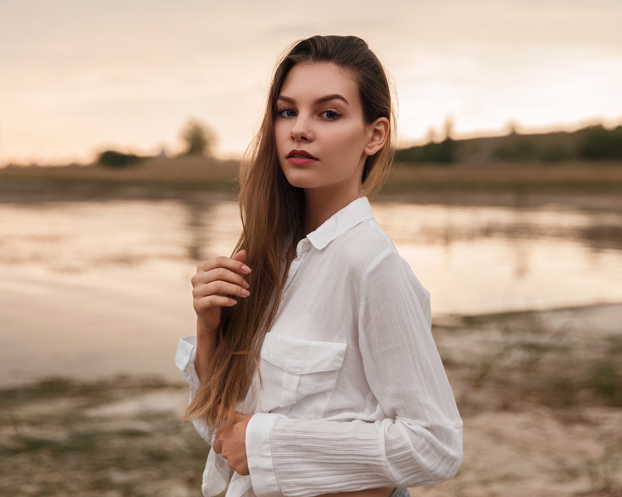 women, portrait, braces, blue eyes, white shirt, long hair, women outdoors