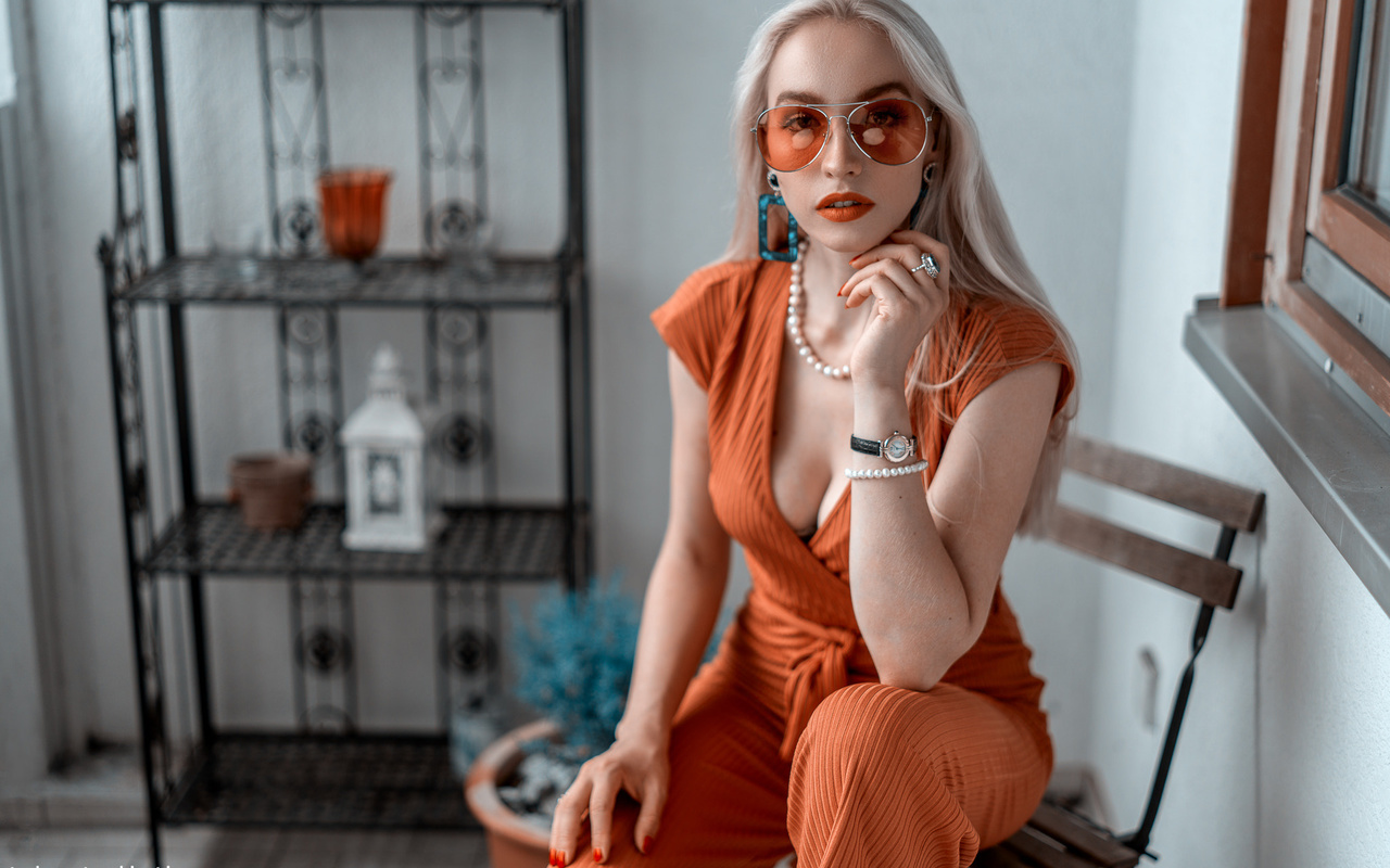 lara waltemode, women, andreas-joachim lins, sitting, portrait, red nails, pearl necklace, chair, sunglasses