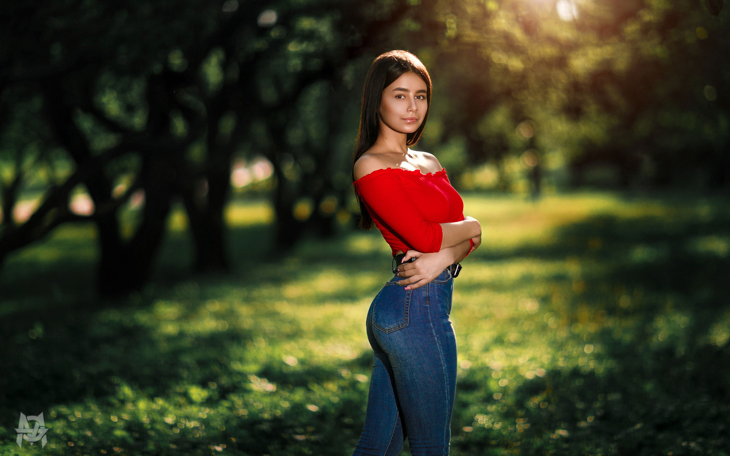 women, mihail gerasimov, portrait, jeans, trees