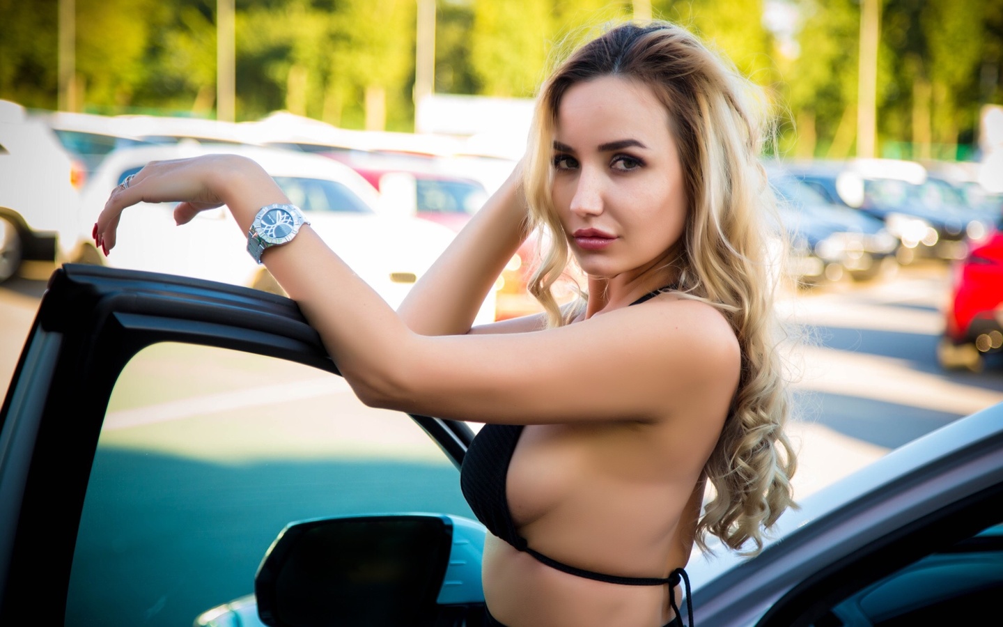 women, blonde, women with cars, swimwear, sideboob, portrait, tanned