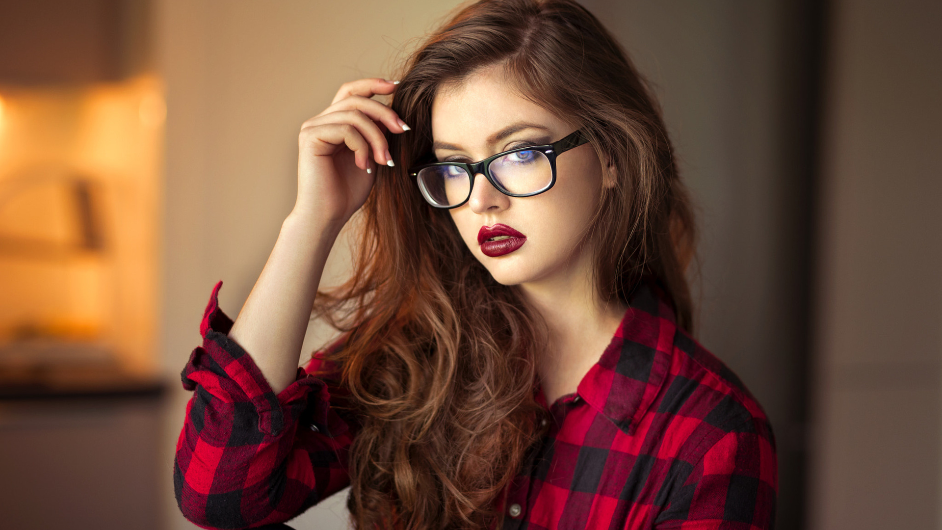 women, portrait, lods franck, plaid shirt, women with glasses