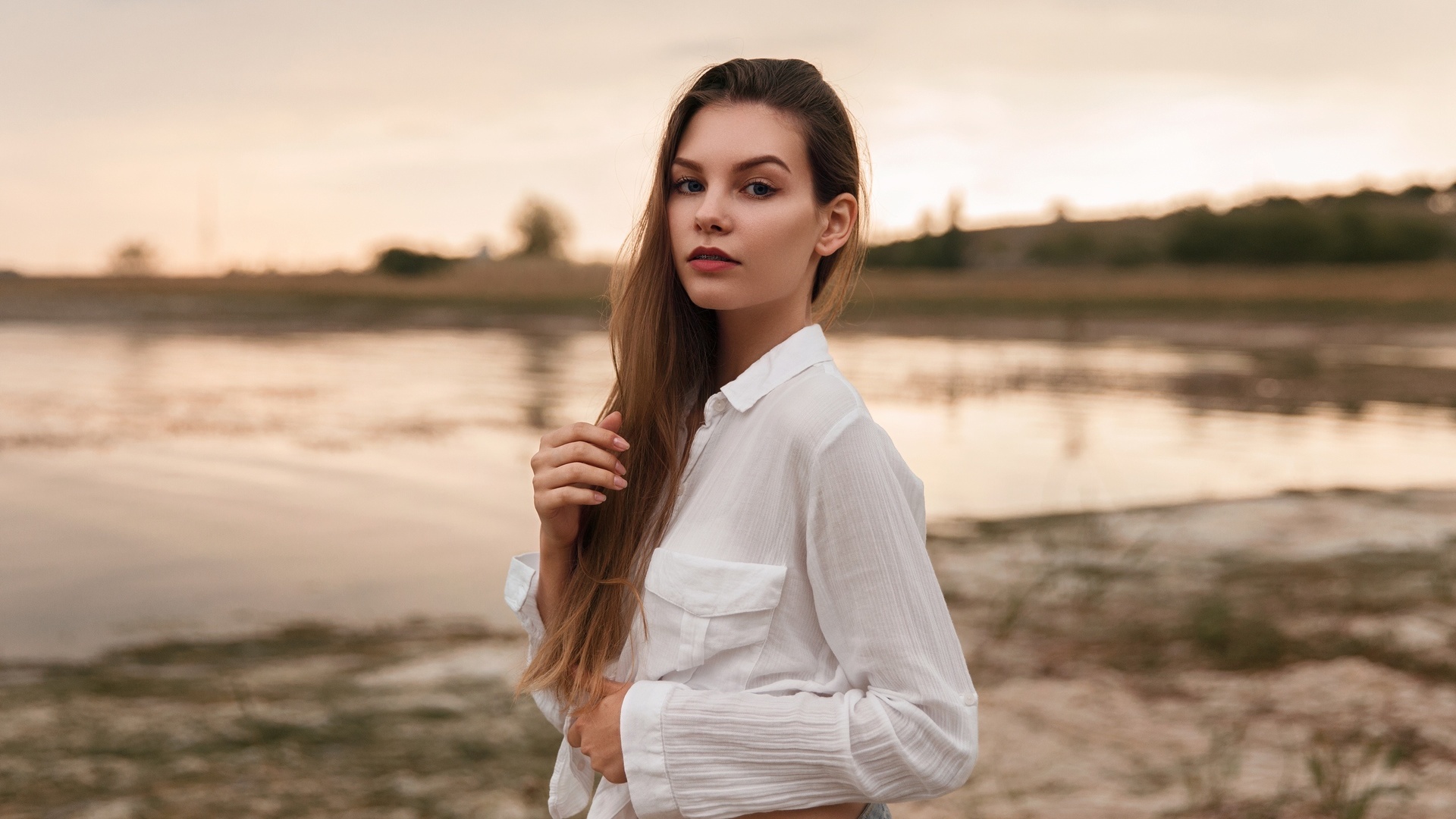 women, portrait, braces, blue eyes, white shirt, long hair, women outdoors