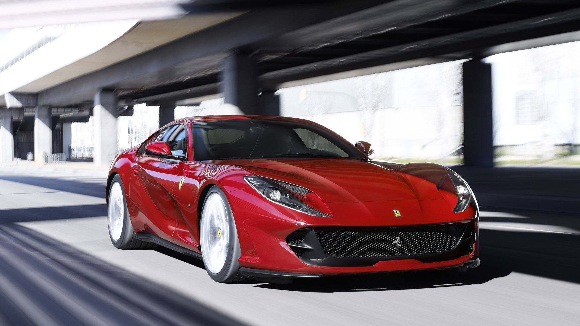 Ferrari 812 superfast обои на телефон