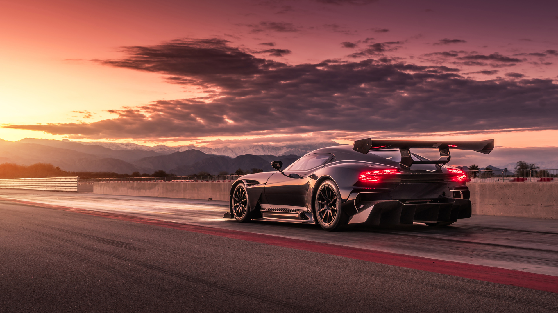 aston martin, vulcan