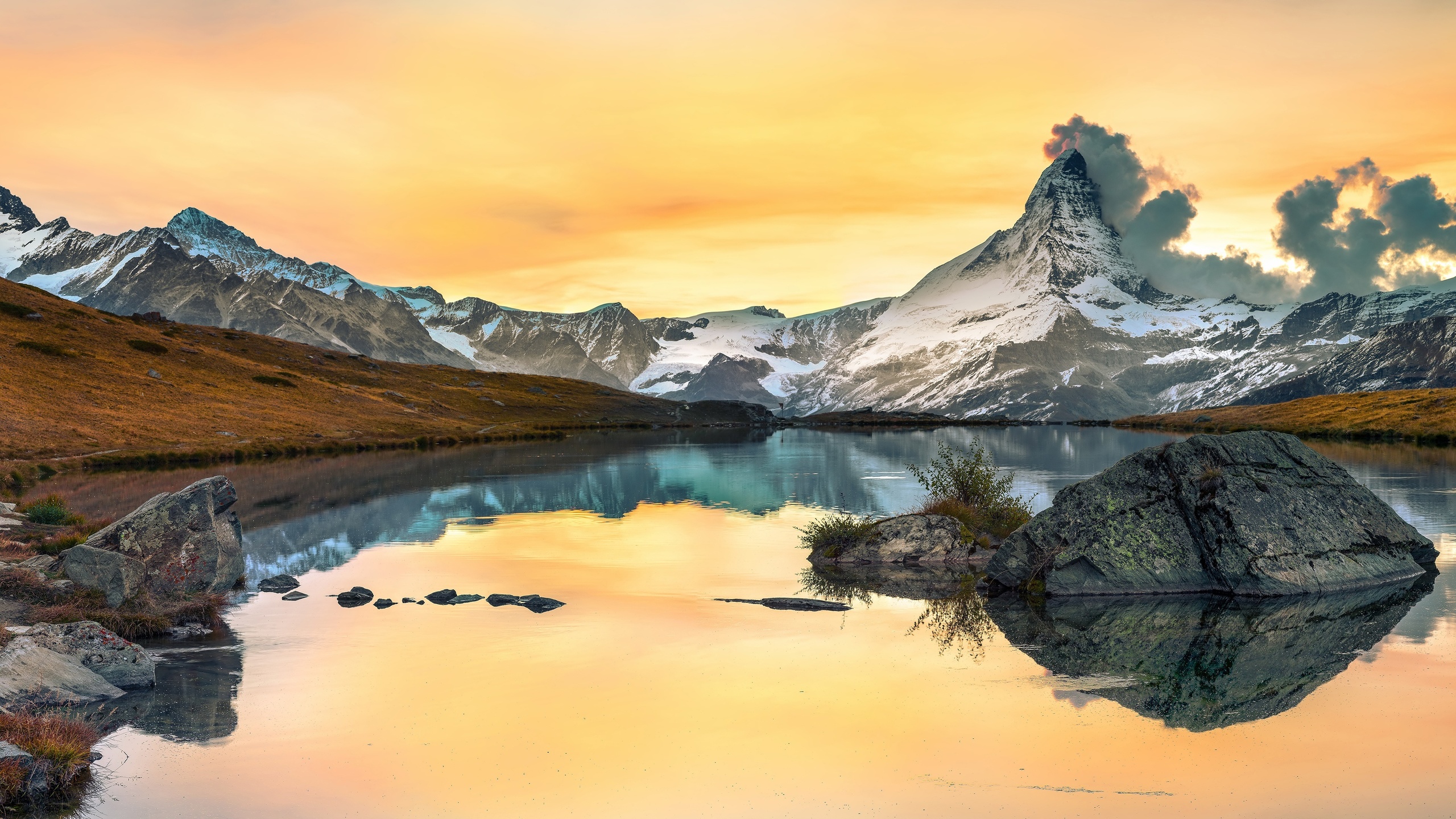 autumn, the sky, clouds, snow, mountains, lake, reflection, stones, rocks, shore, yellow, pond, water surface, stones, snowy peaks