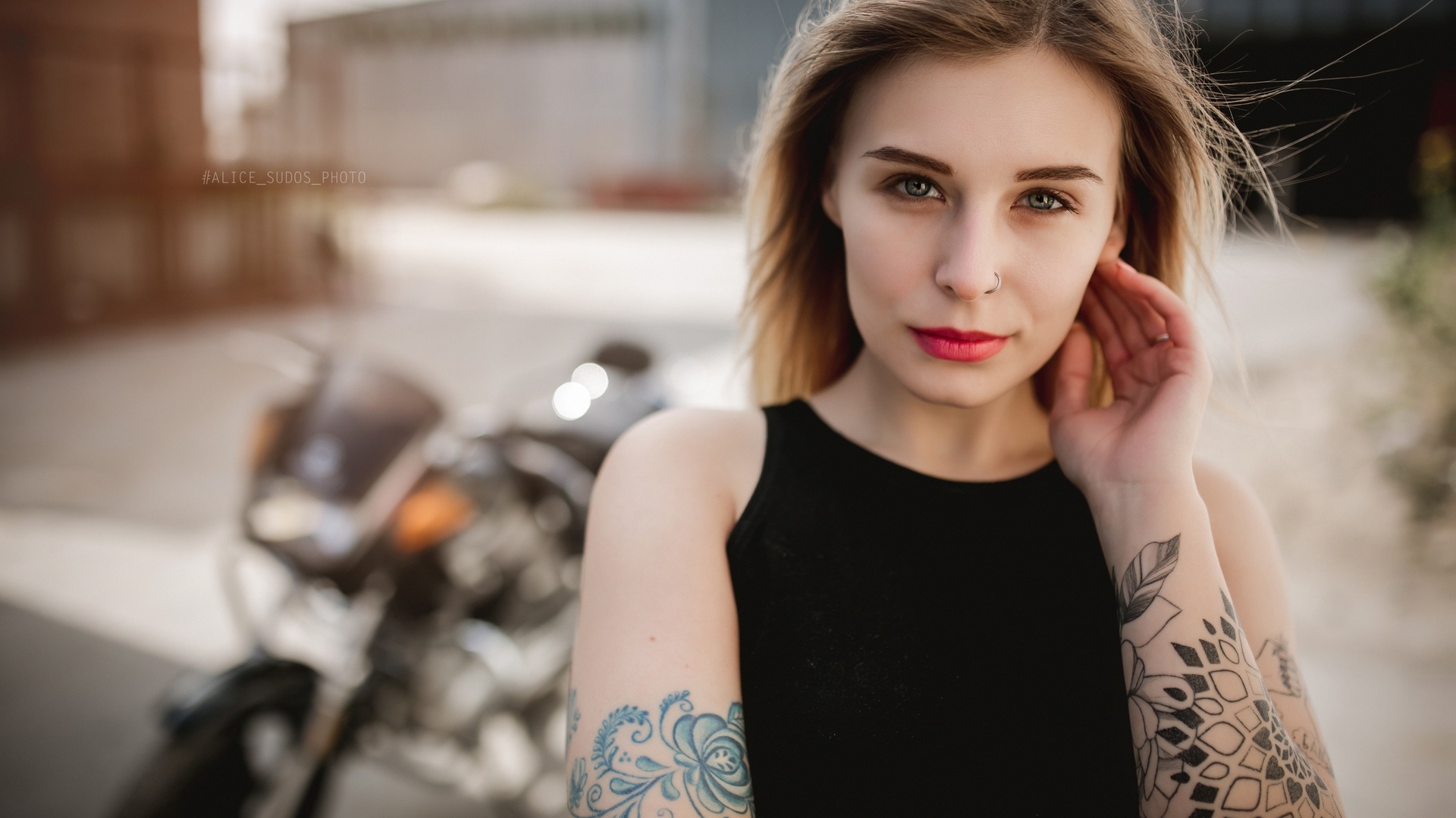 women, blonde, black clothing, tattoo, portrait, women with motorcycles, women outdoors, yamaha, nose ring