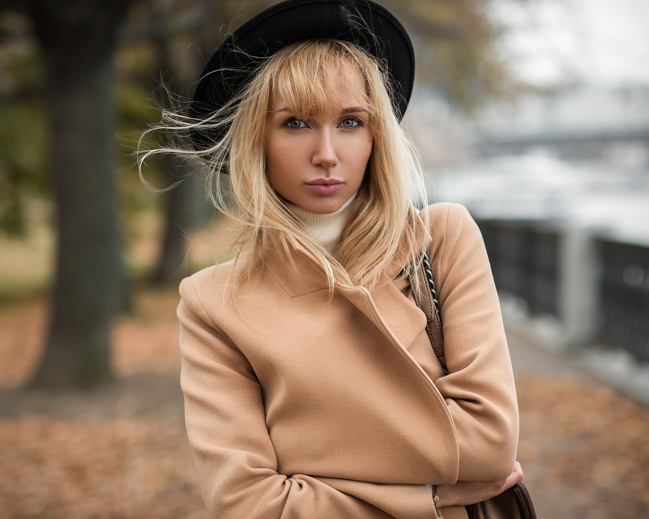 women, blonde, hat, pink lipstick, trees, women outdoors, coats, andrey vechkenzin,nastya ivanova