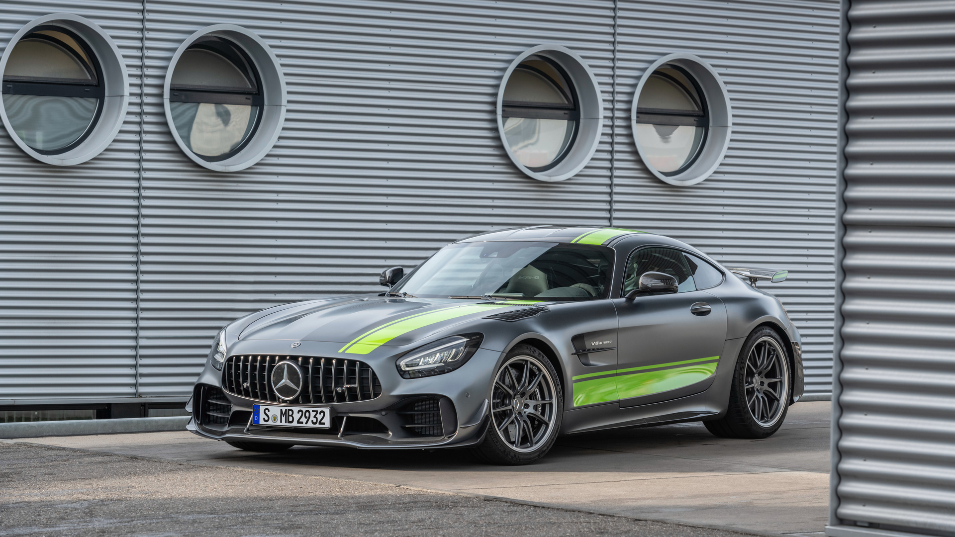 Mercedes amg gt обои