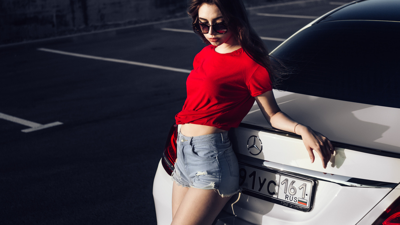 women, portrait, jean shorts, women outdoors, t-shirt, sunglasses, women with cars, seredin , 