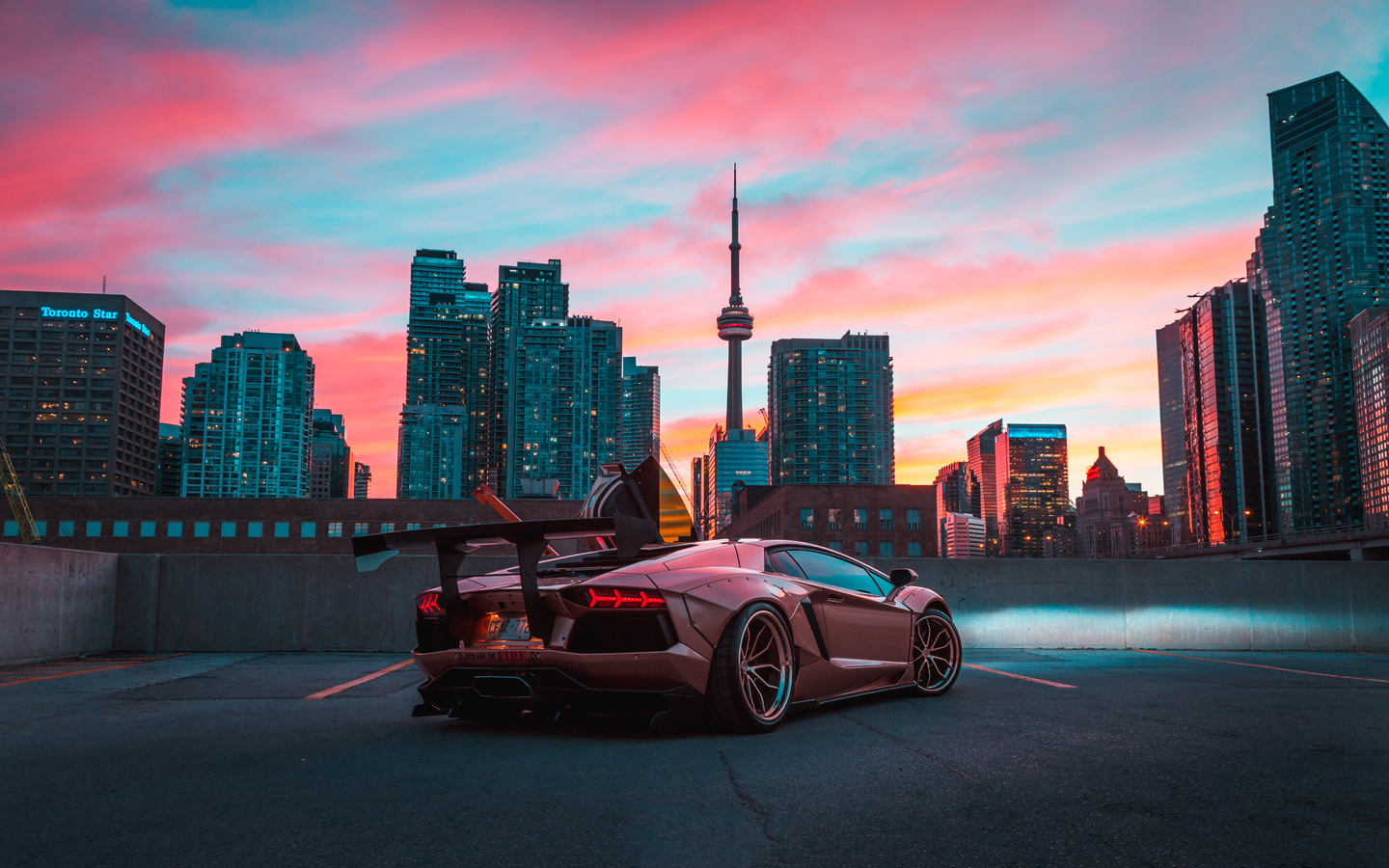 custom, lamborghini, aventador, in cn tower