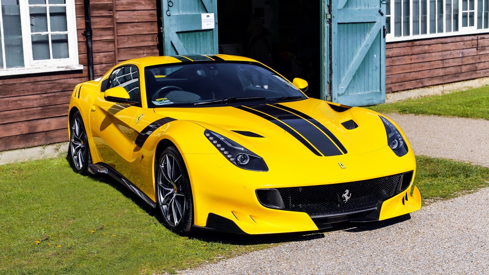 yellow, ferrari, f12