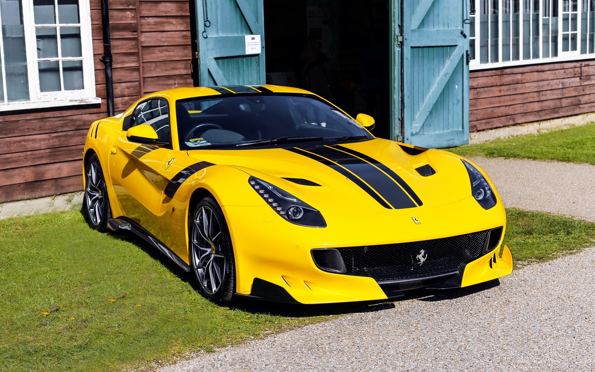 yellow, ferrari, f12