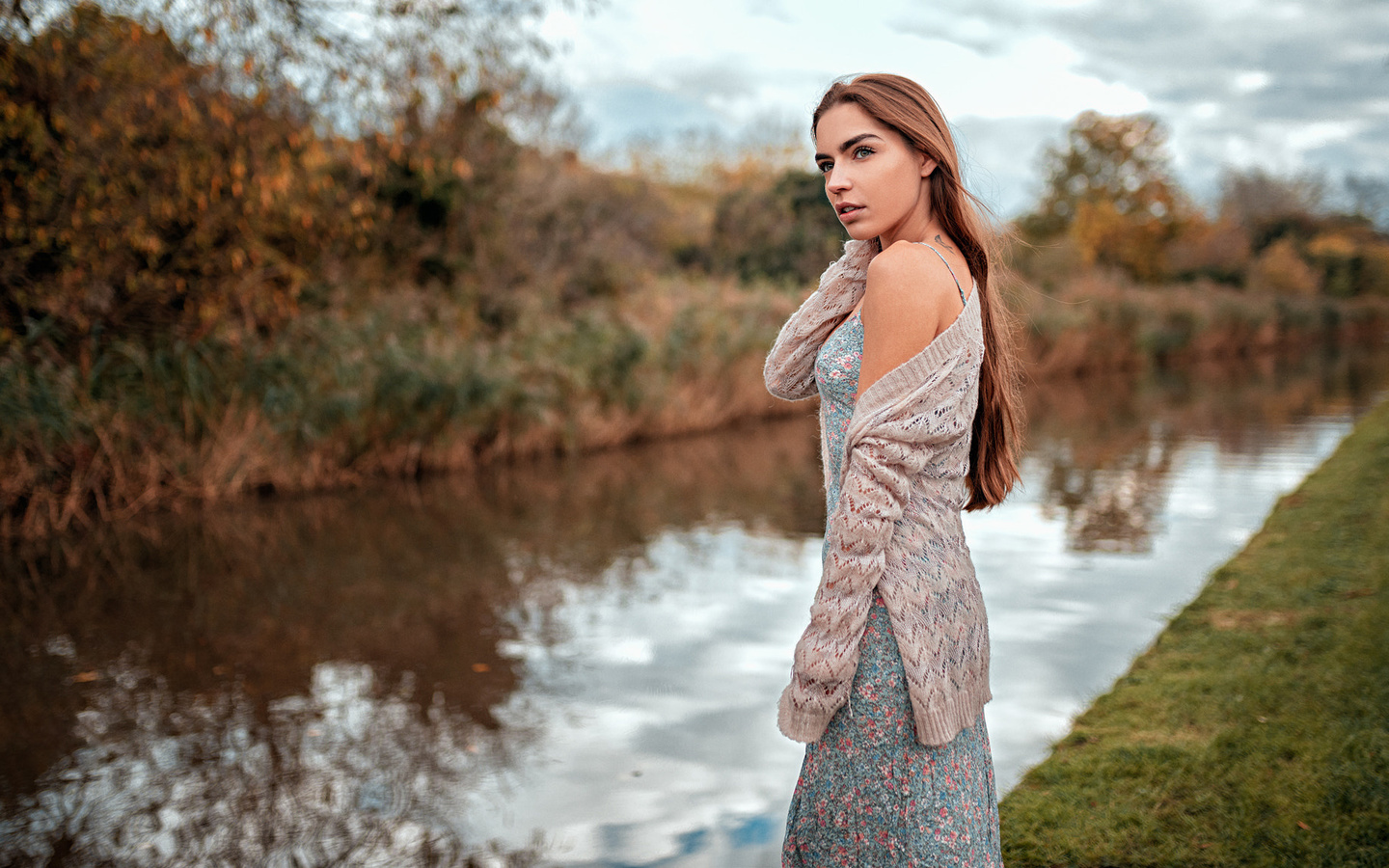 women, portrait, dress, river, looking away, reflection, tattoo, long hair, women outdoors, oliver gibbs,lily