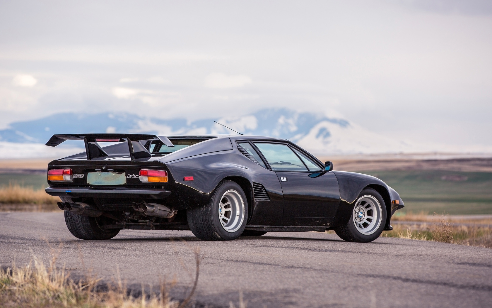 1987, de tomaso, pantera, gt5s static