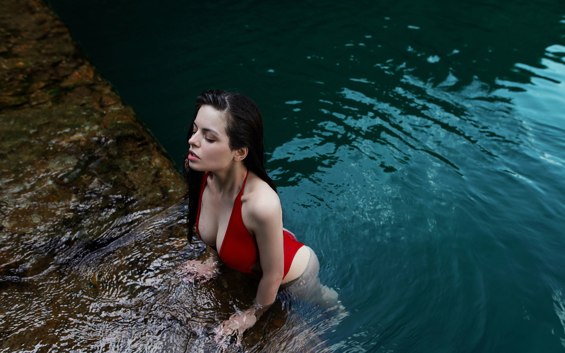 women, red swimsuit, ass, wet body, cleavage, wet hair, water, women outdoors, nipple through clothing