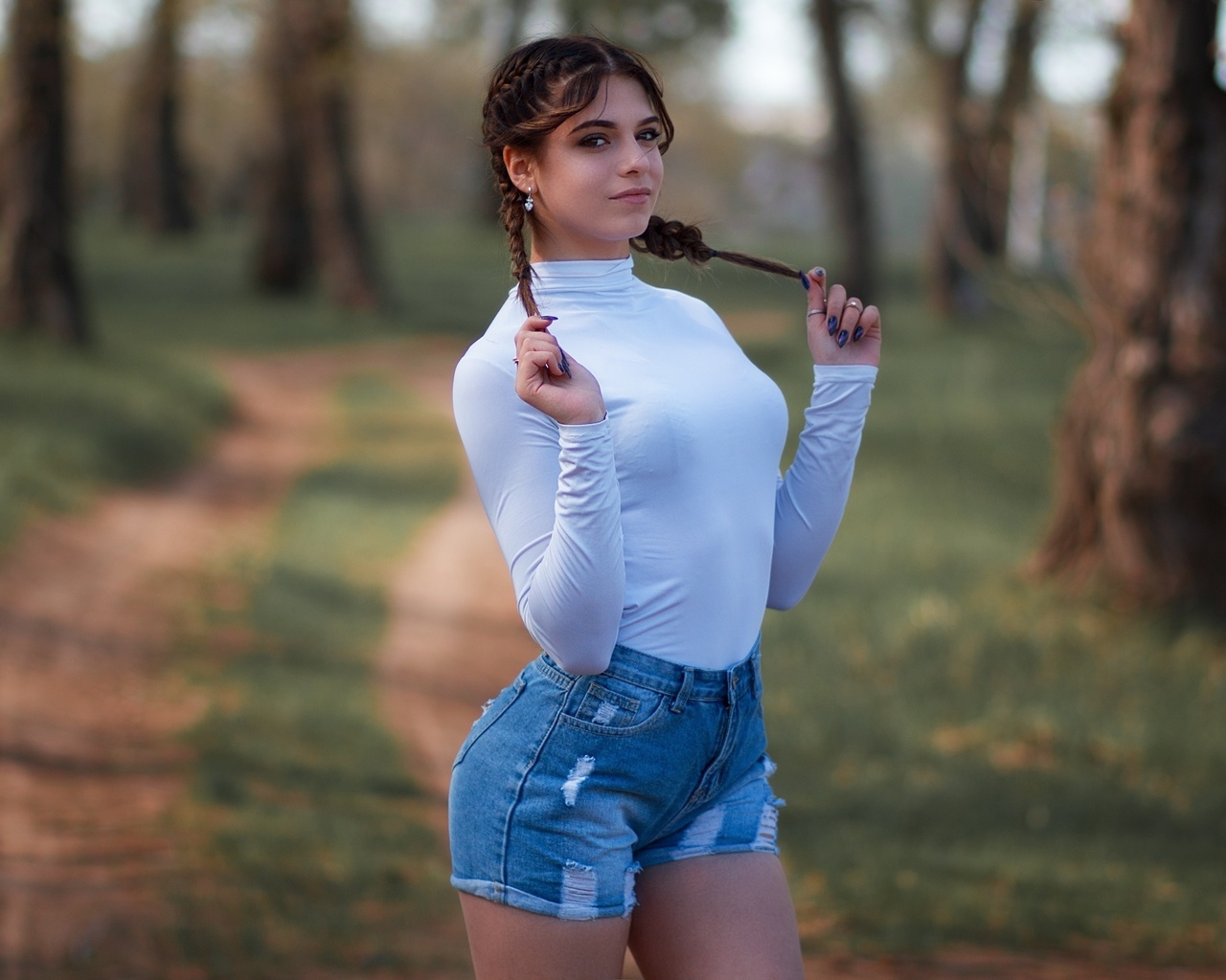 women, portrait, pigtails, women outdoors, smiling, blue nails, trees, depth of field, hands in hair