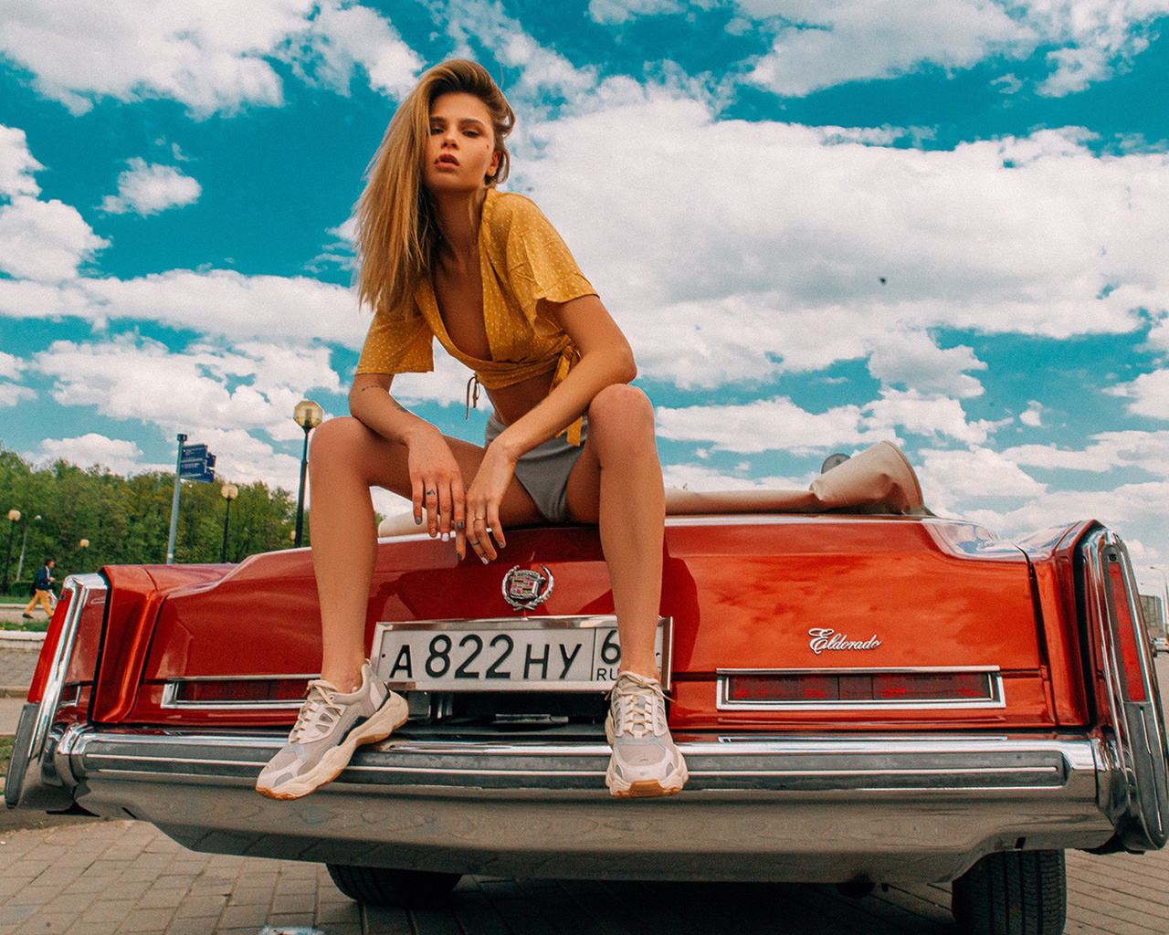 women, blonde, women outdoors, sneakers, women with cars, sitting, tattooaleksey trifonov