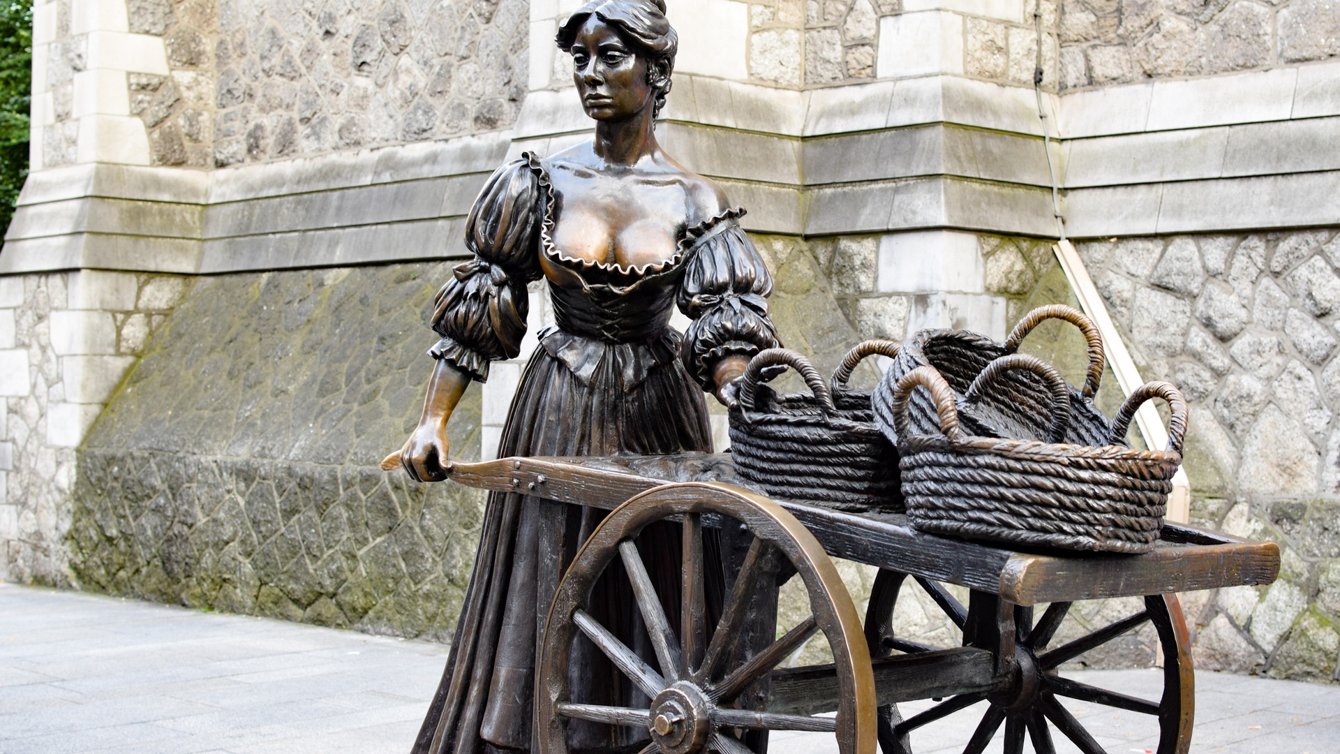 , , , statue of molly malone, grafton street, 