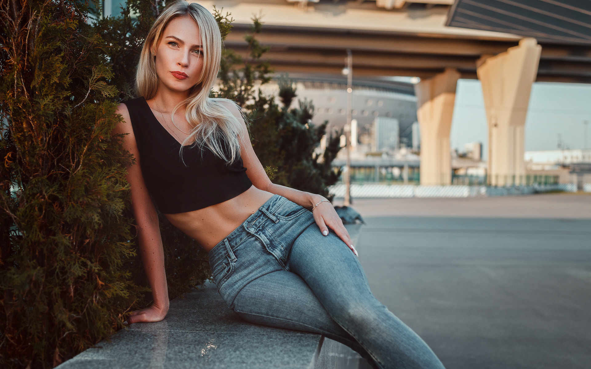 women, sitting, jeans, blonde, tank top, women outdoors, red lipstick, portrait, oleg kirichenko ,dasha