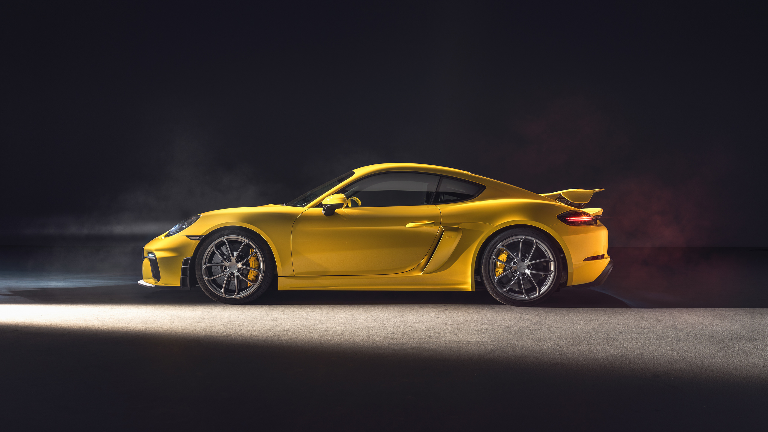 ,  , porsche cayman gt4