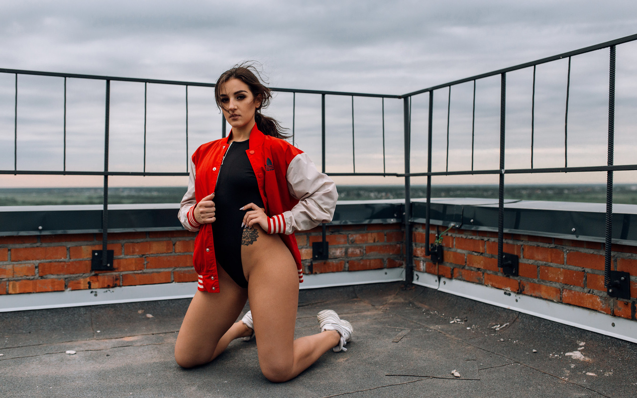 women, kneeling, sweater, brunette, sneakers, tattoo, rooftops, fence, bodysuit, women outdoors