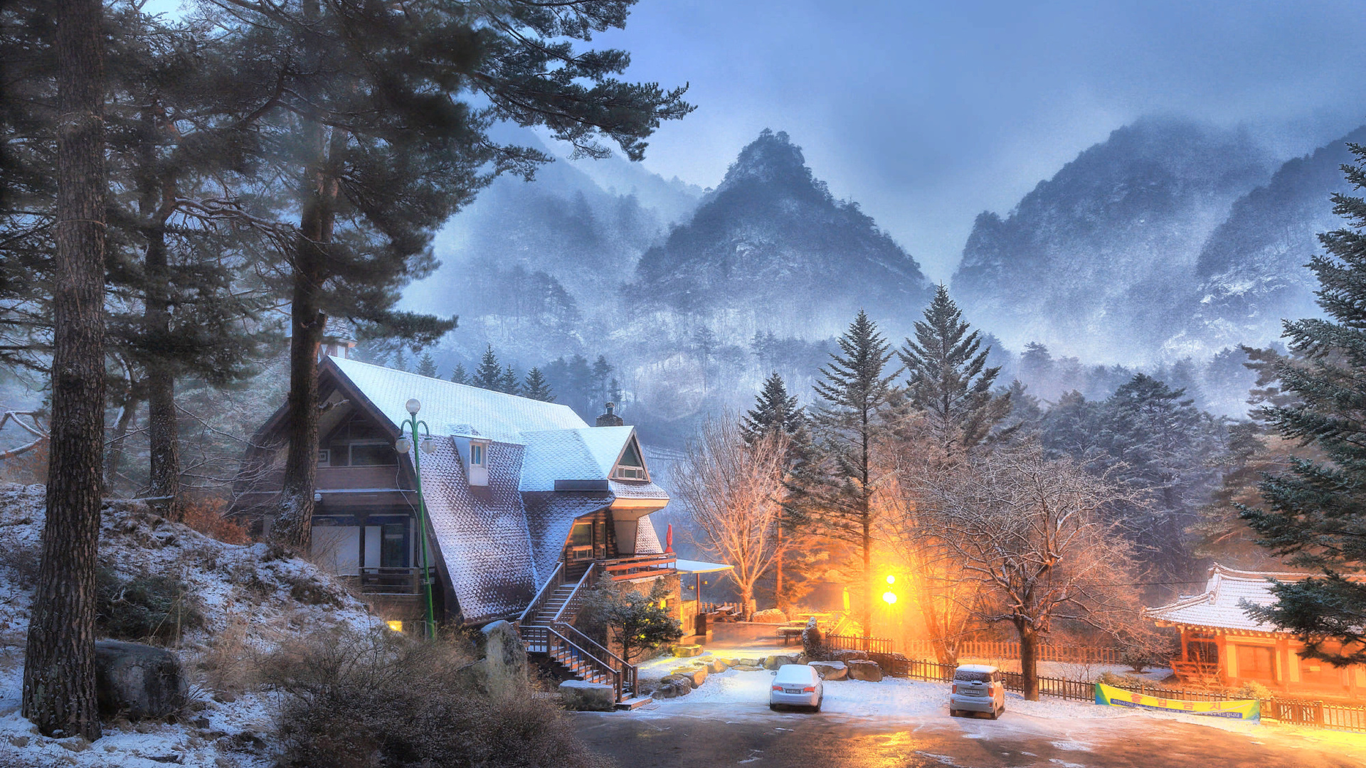 дом в горах зима