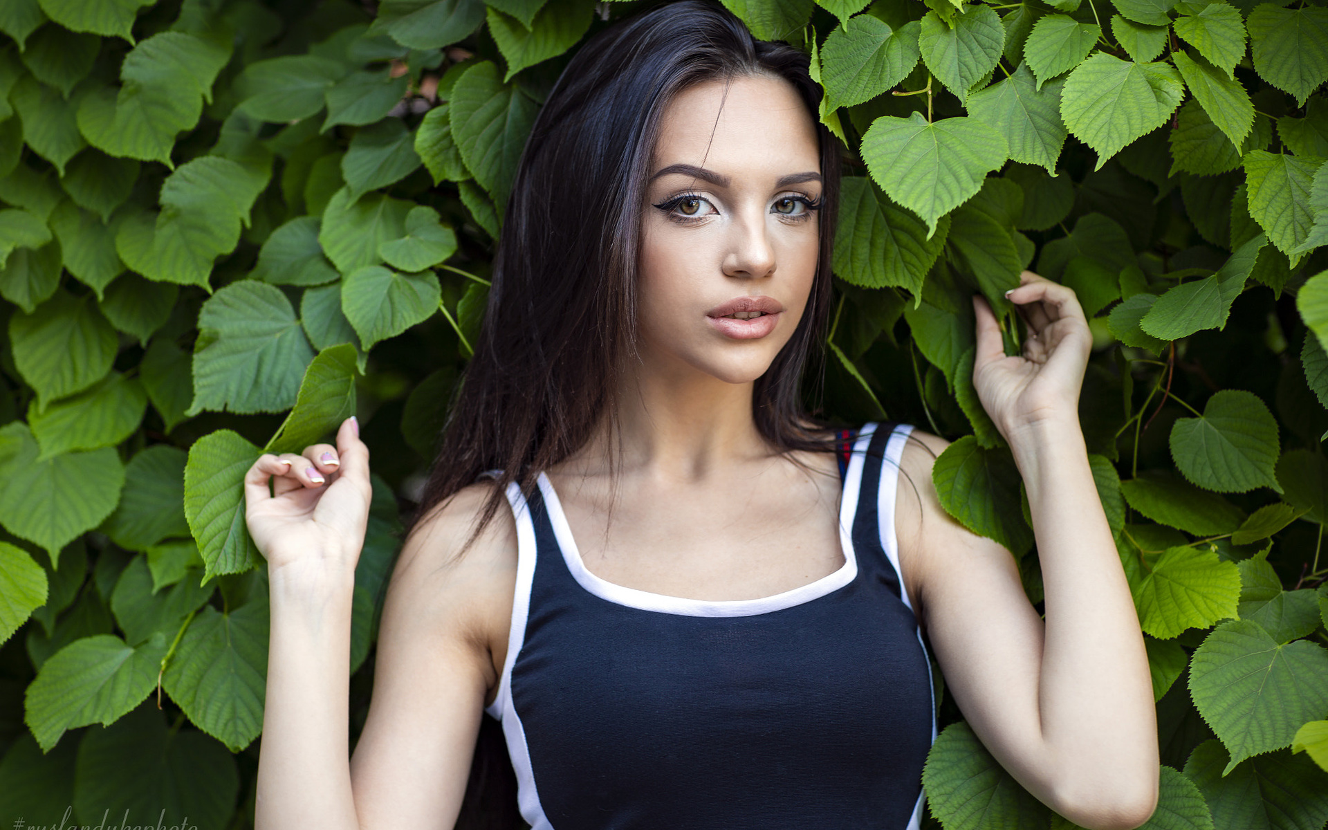 women, portrait, face, eyeliner, juicy lips, ruslan duke