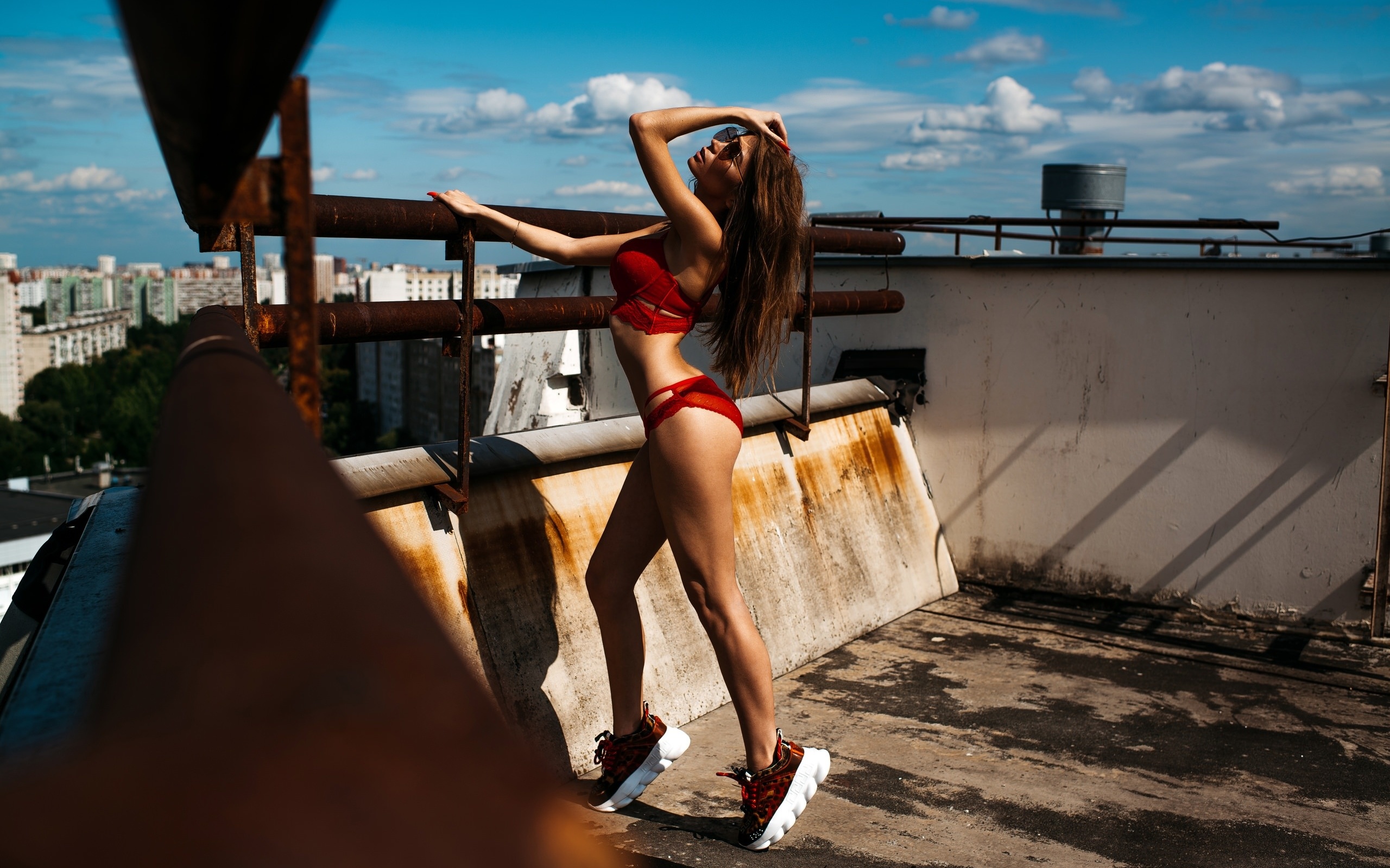 women, sunglasses, rooftops, sneakers, ass, brunette, ribs, red nails, red lingerie, sky, clouds