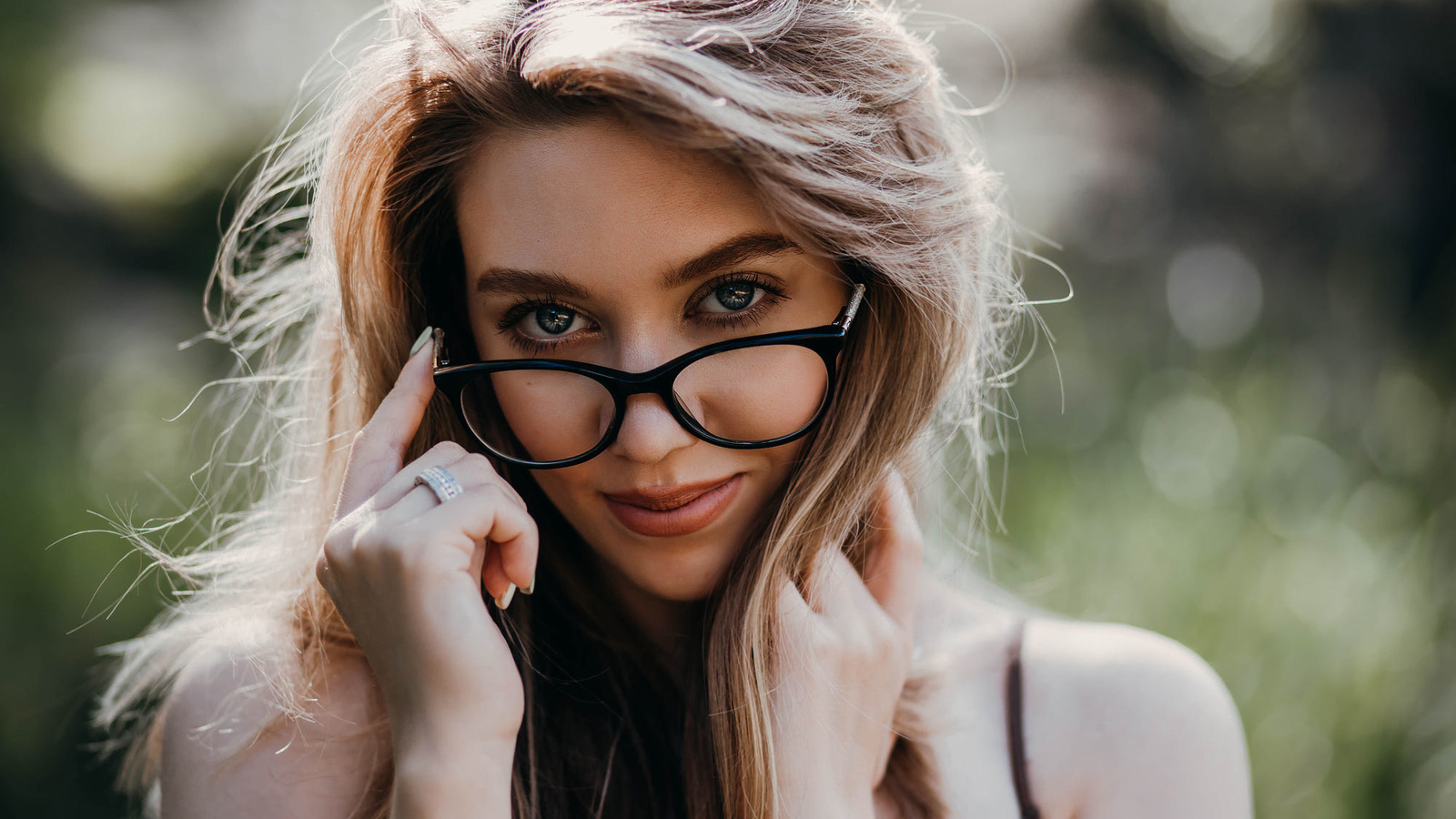 women, face, portrait, women with glasses, smiling, blue eyes