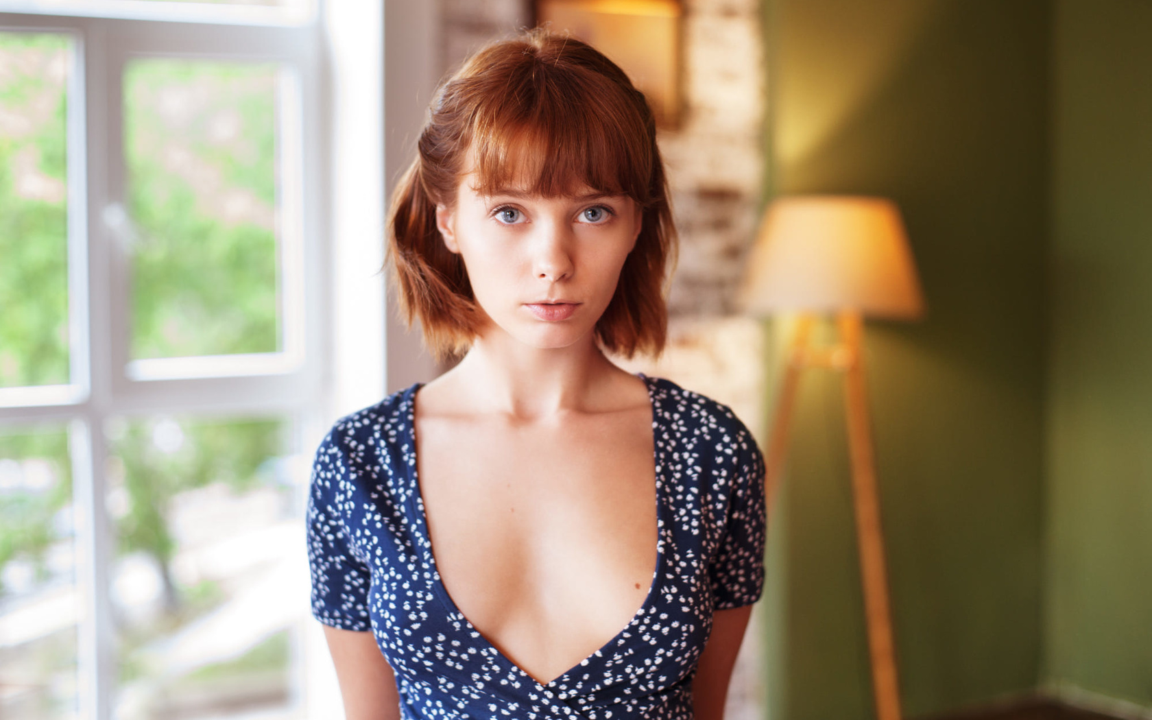 women, martha gromova, maxim maximov, lamp, portrait, redhead