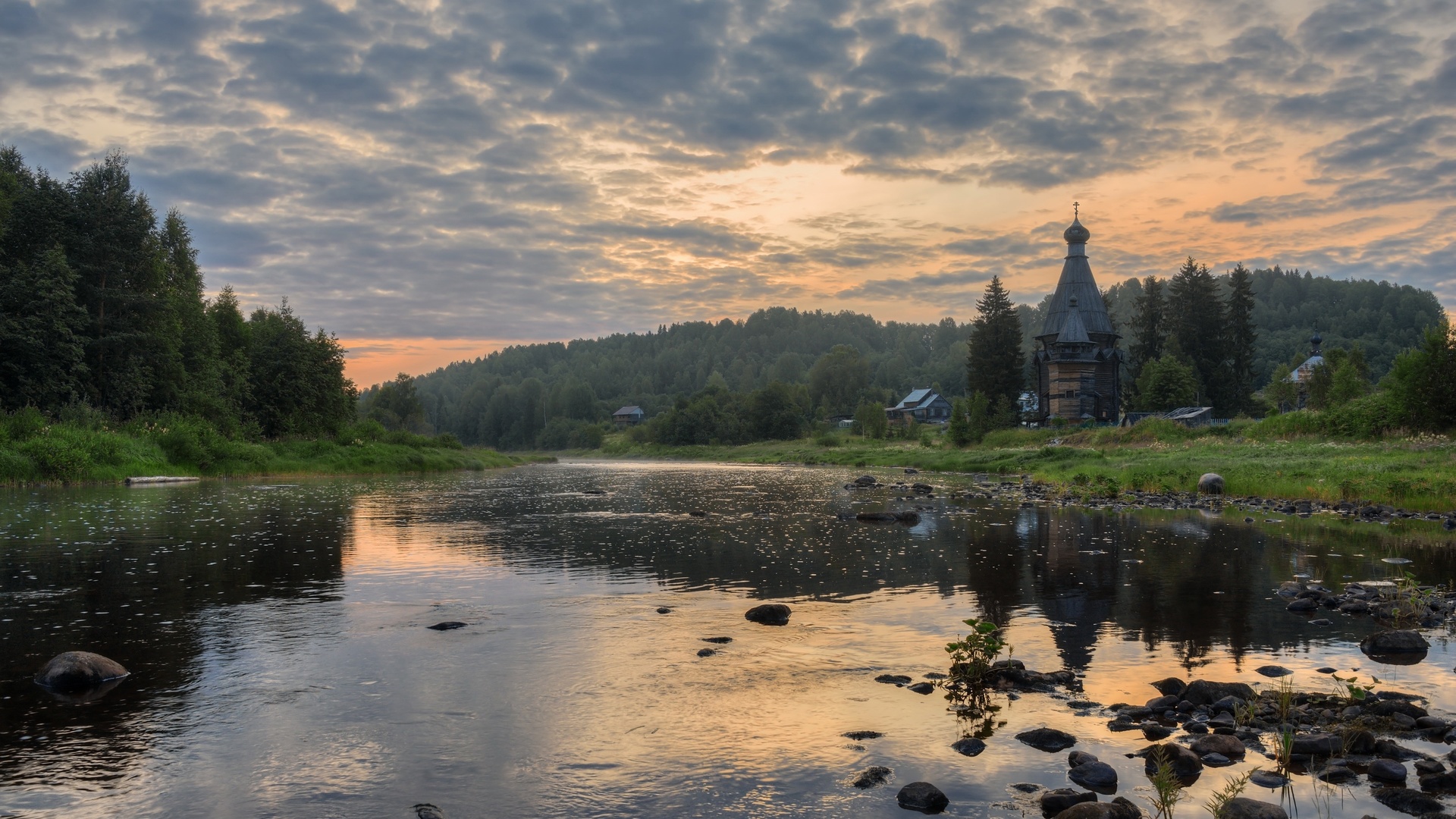 Храм фото издалека