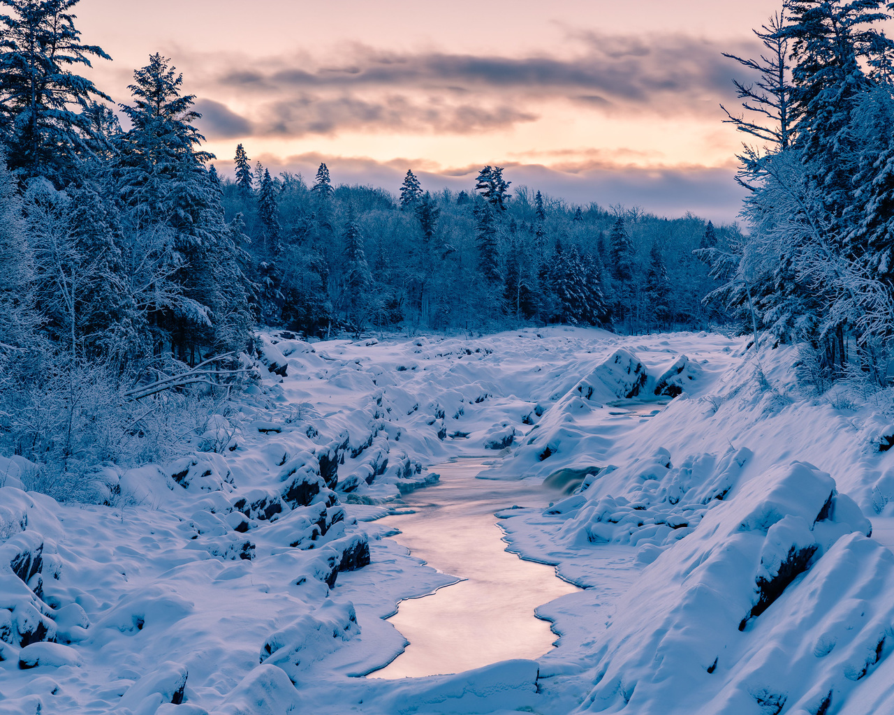 winter on the st louis river, jay cooke state park, minnesota, 