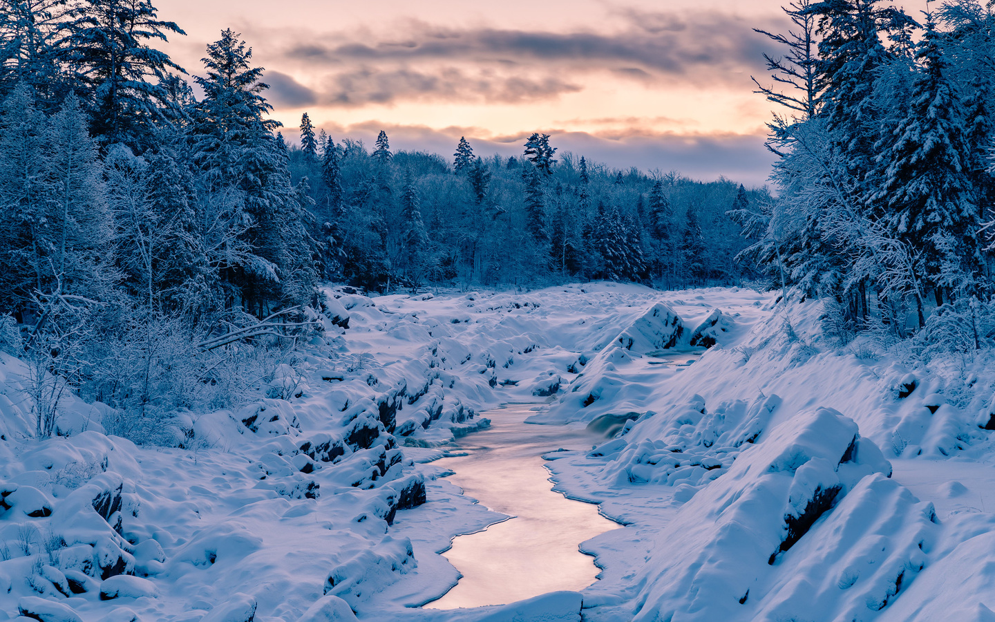 winter on the st louis river, jay cooke state park, minnesota, 