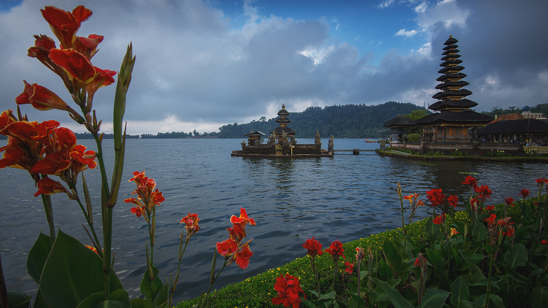 , , , , , , , , ,   , pura ulun danu