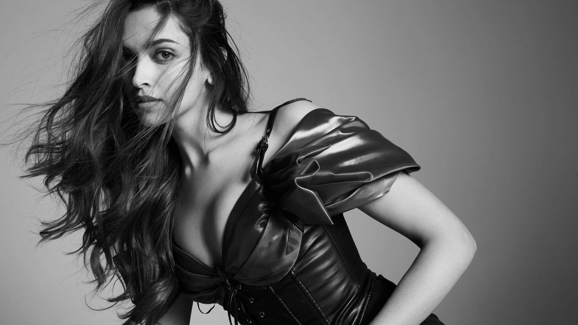 deepika padukone, brunette, dress, indian, hot, model, actress