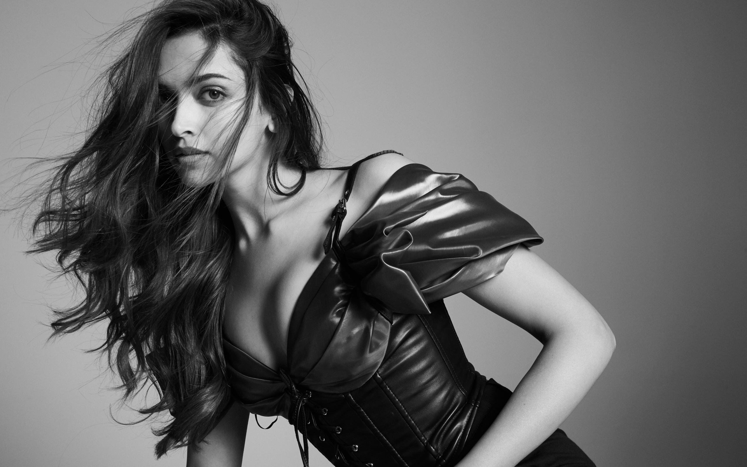 deepika padukone, brunette, dress, indian, hot, model, actress