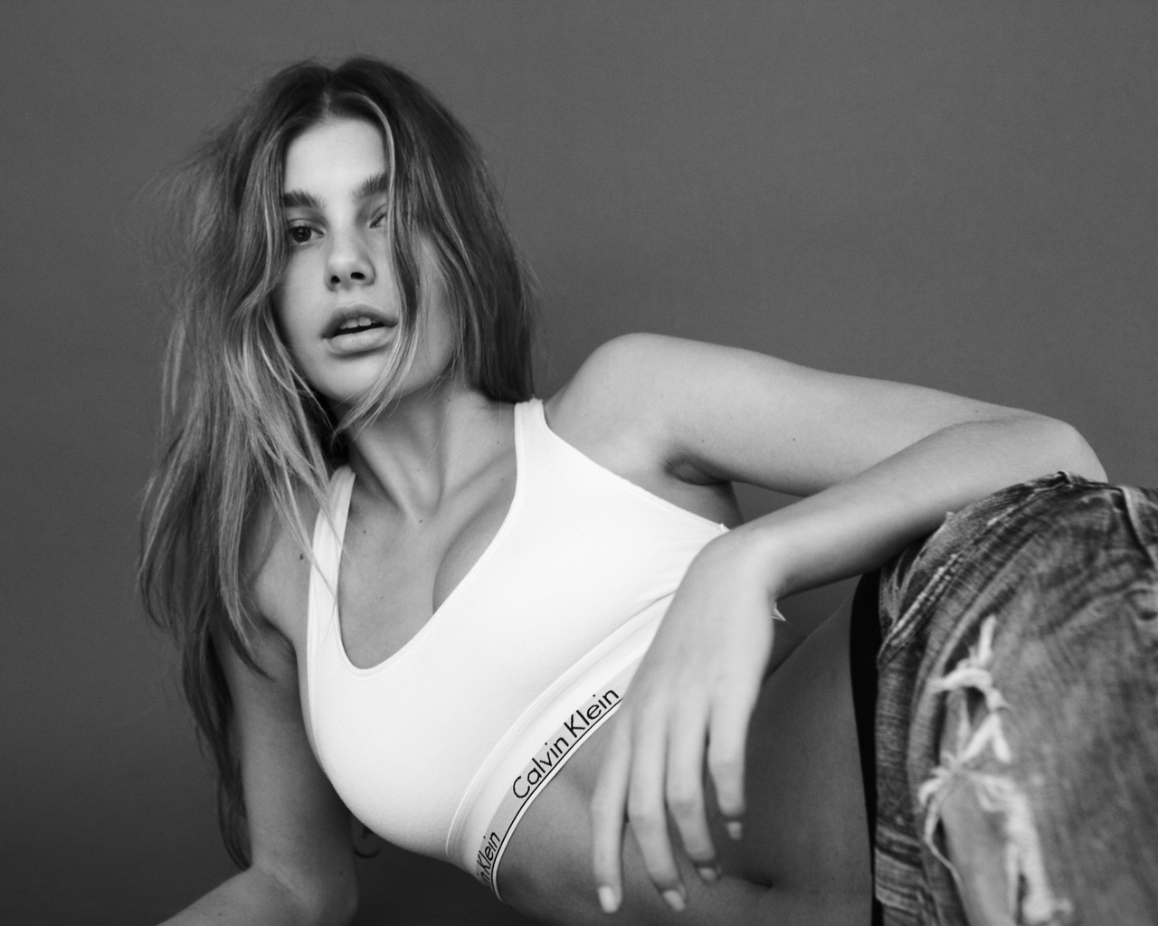 camila morrone, women, actress, monochrome