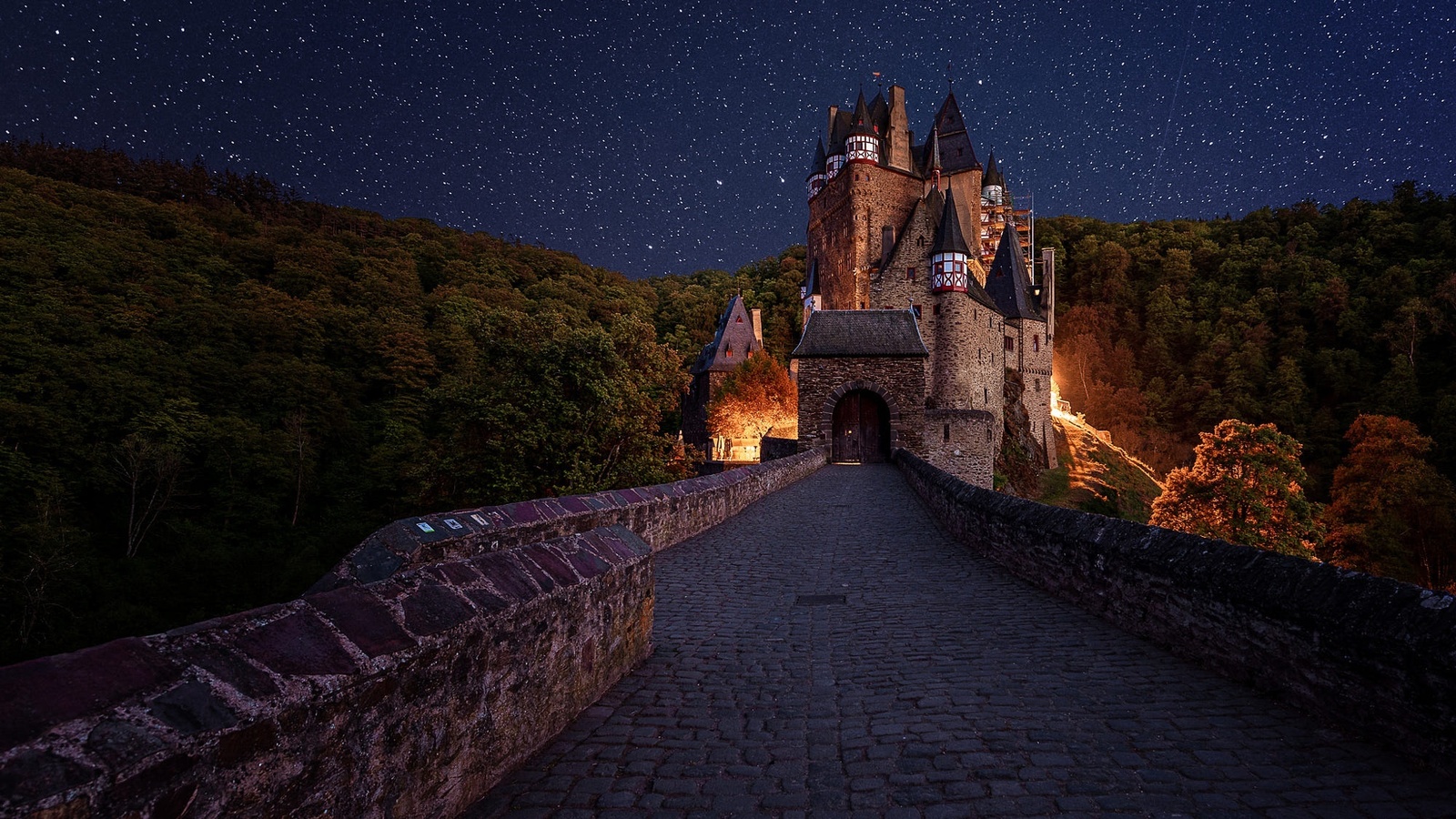 , , , , , , , , ,  , burg eltz