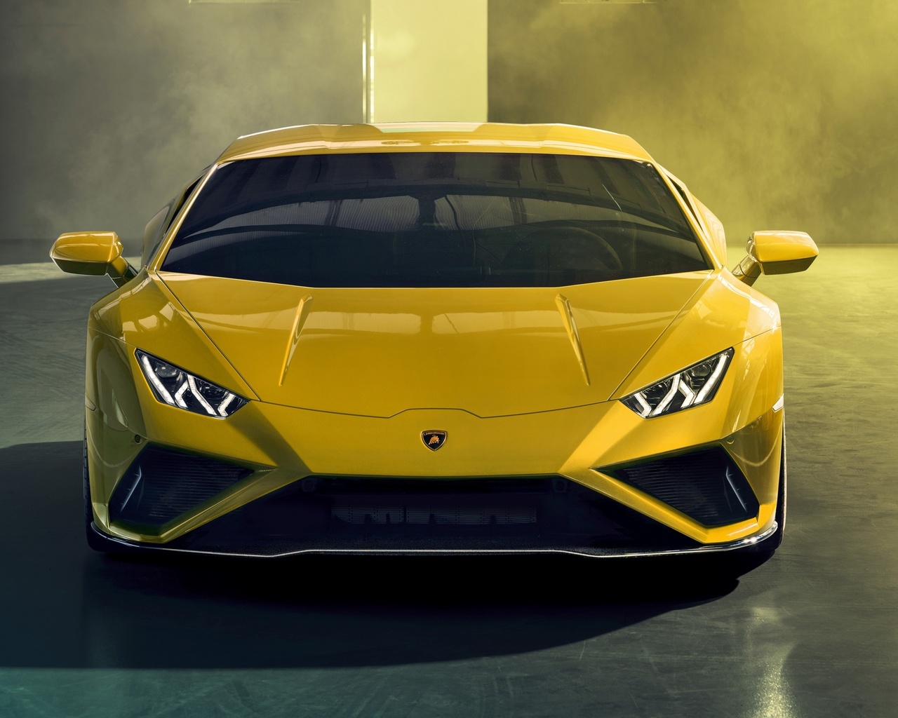 , , performante