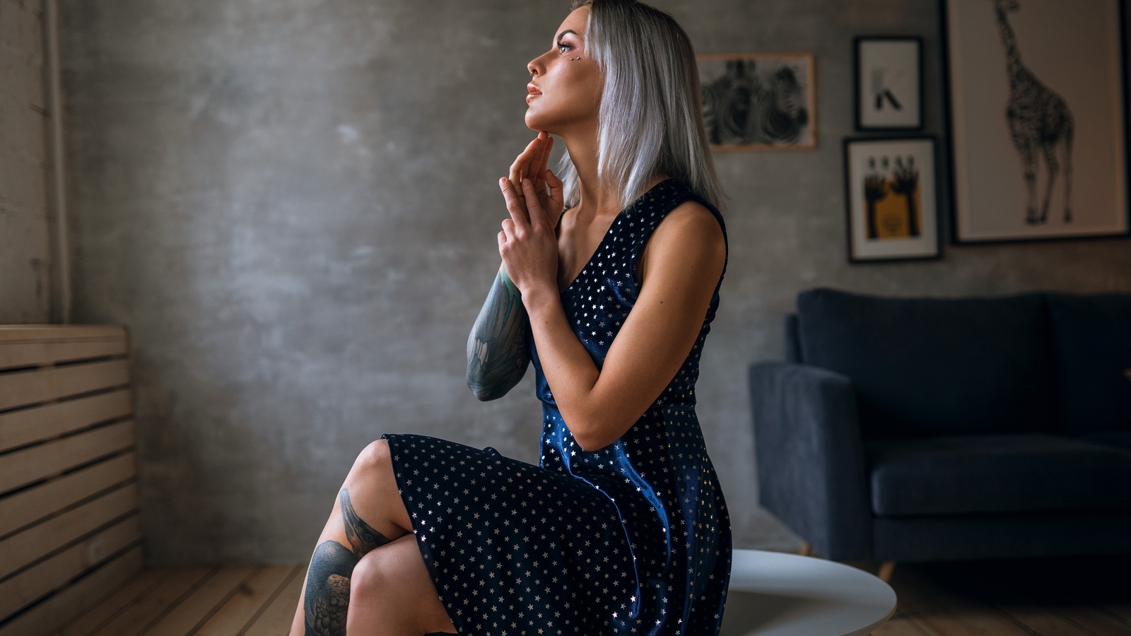 women, blue dress, brunette, tattoo, wooden floor, women indoors, sitting, nose ring, blue couch, gray eyes, dyed hair, profile