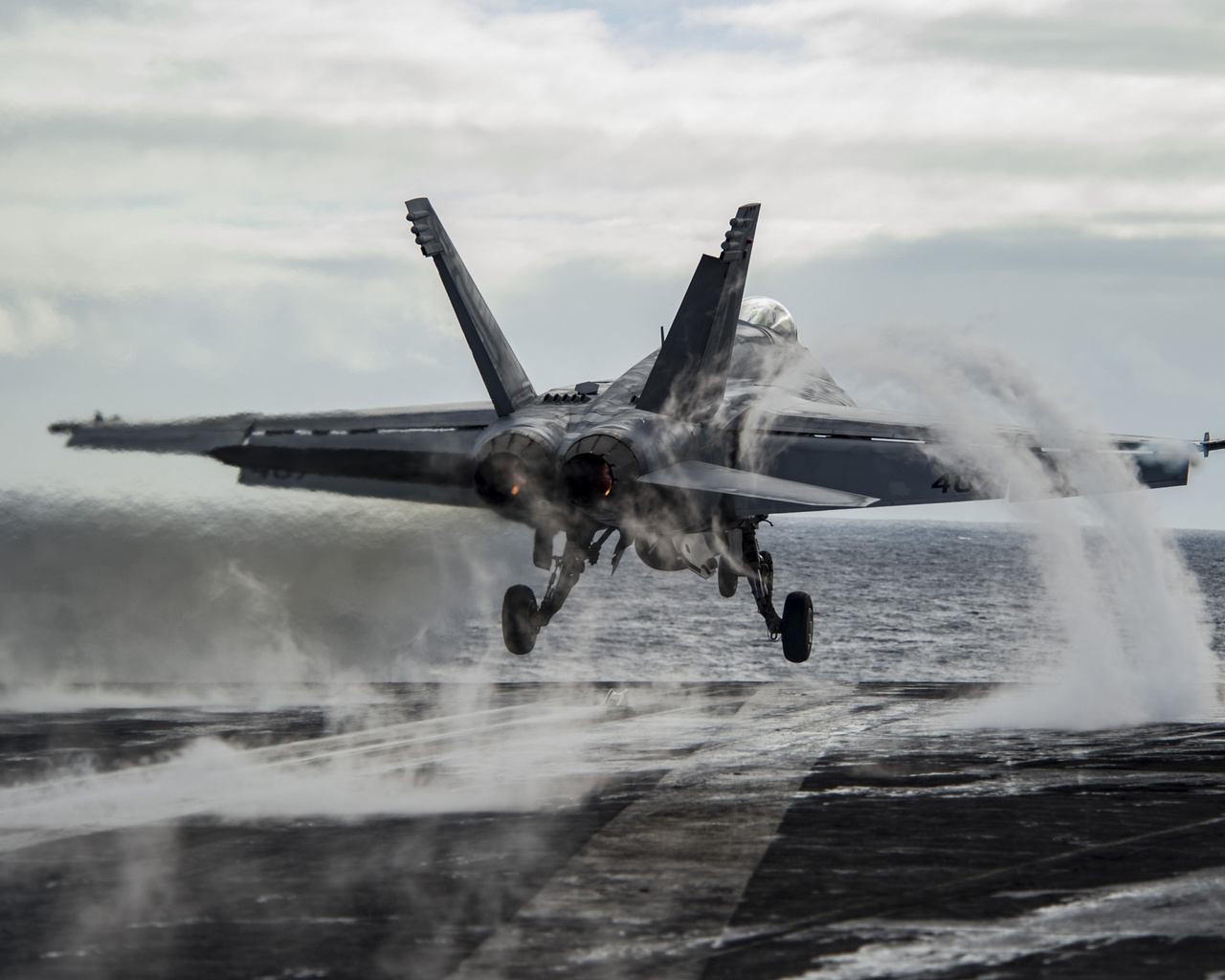 boeing fa-18e super hornet, american carrier-based bomber, united states navy, taking off from aircraft carrier deck, f-18