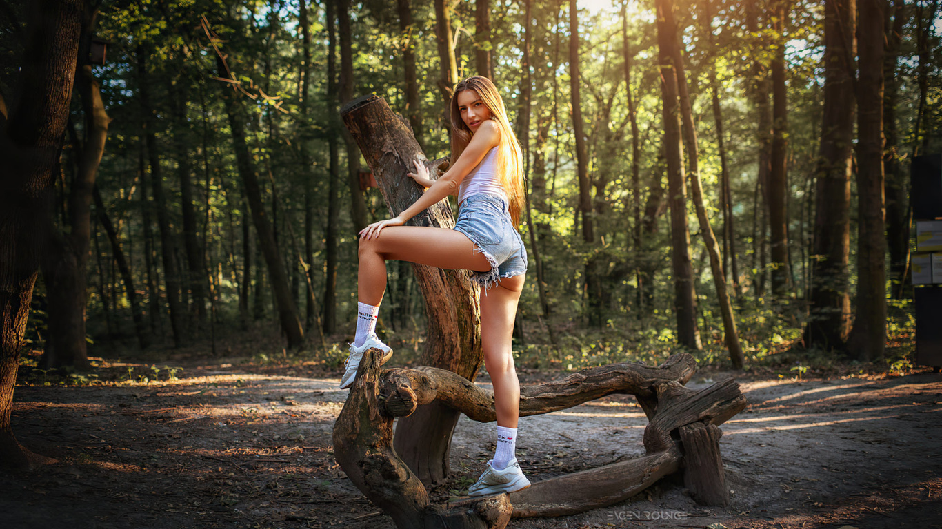 women, ass, blonde, smiling, jean shorts, trees, white socks, brunette, sneakers, women outdoors, long hair