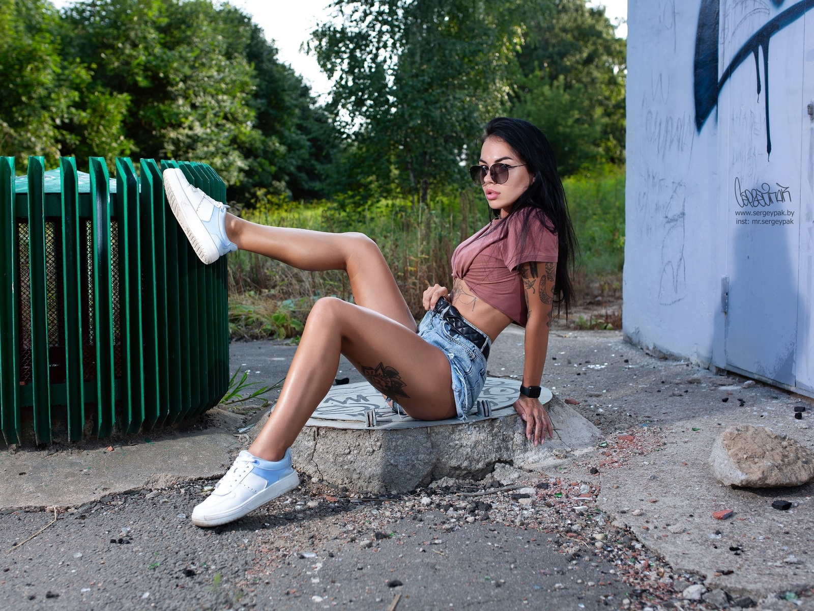 women, sergey pak, sitting, jean shorts, sneakers, sunglasses, tattoo, brunette, women outdoors, belt, watch, t-shirt